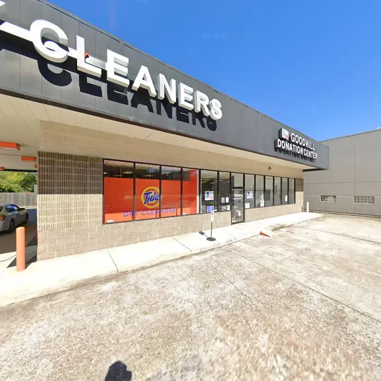 Tide Cleaners - Image 11