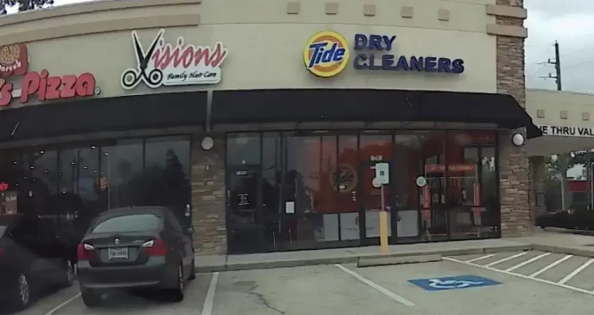 Tide Cleaners - Image 11