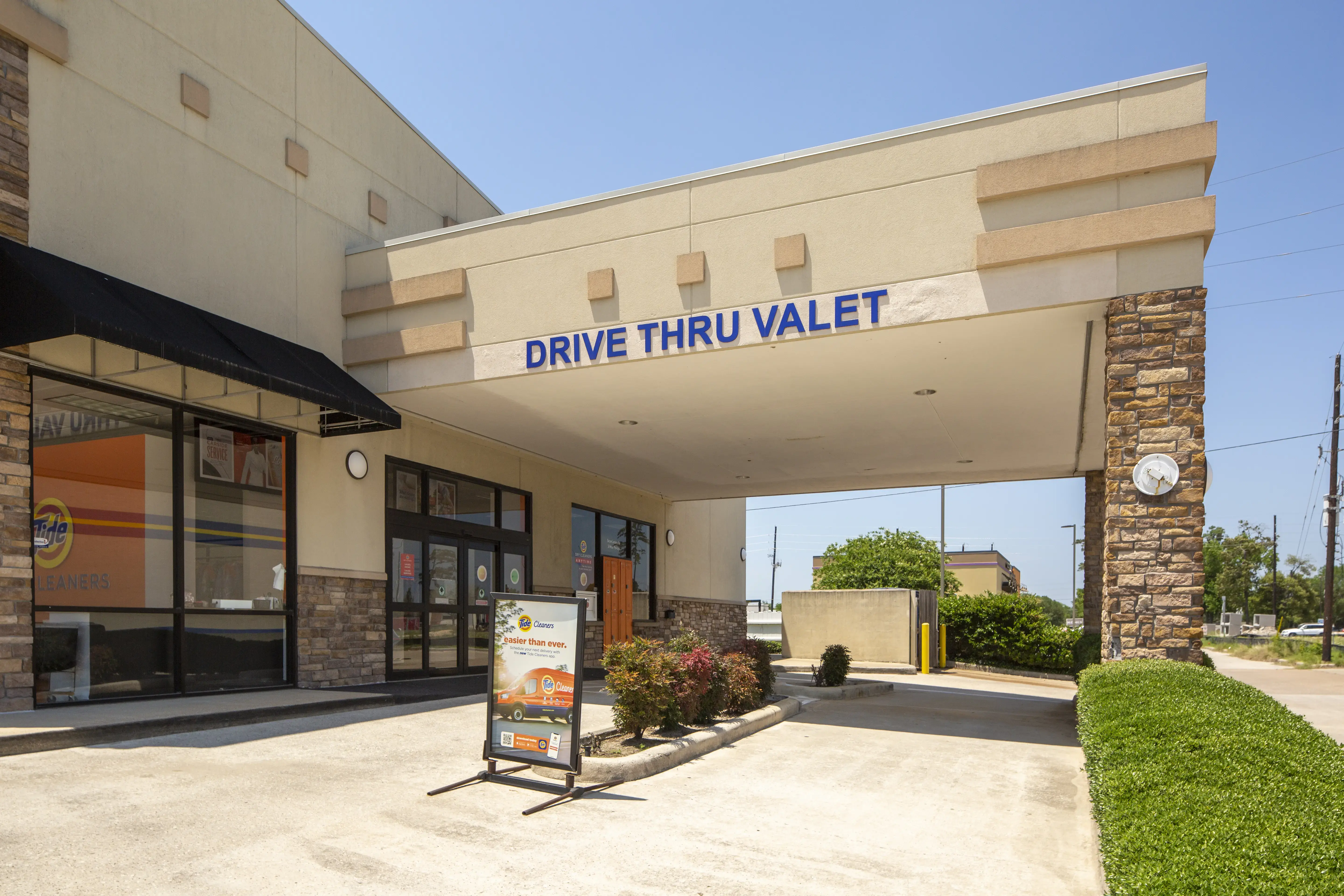Tide Cleaners - Image 5