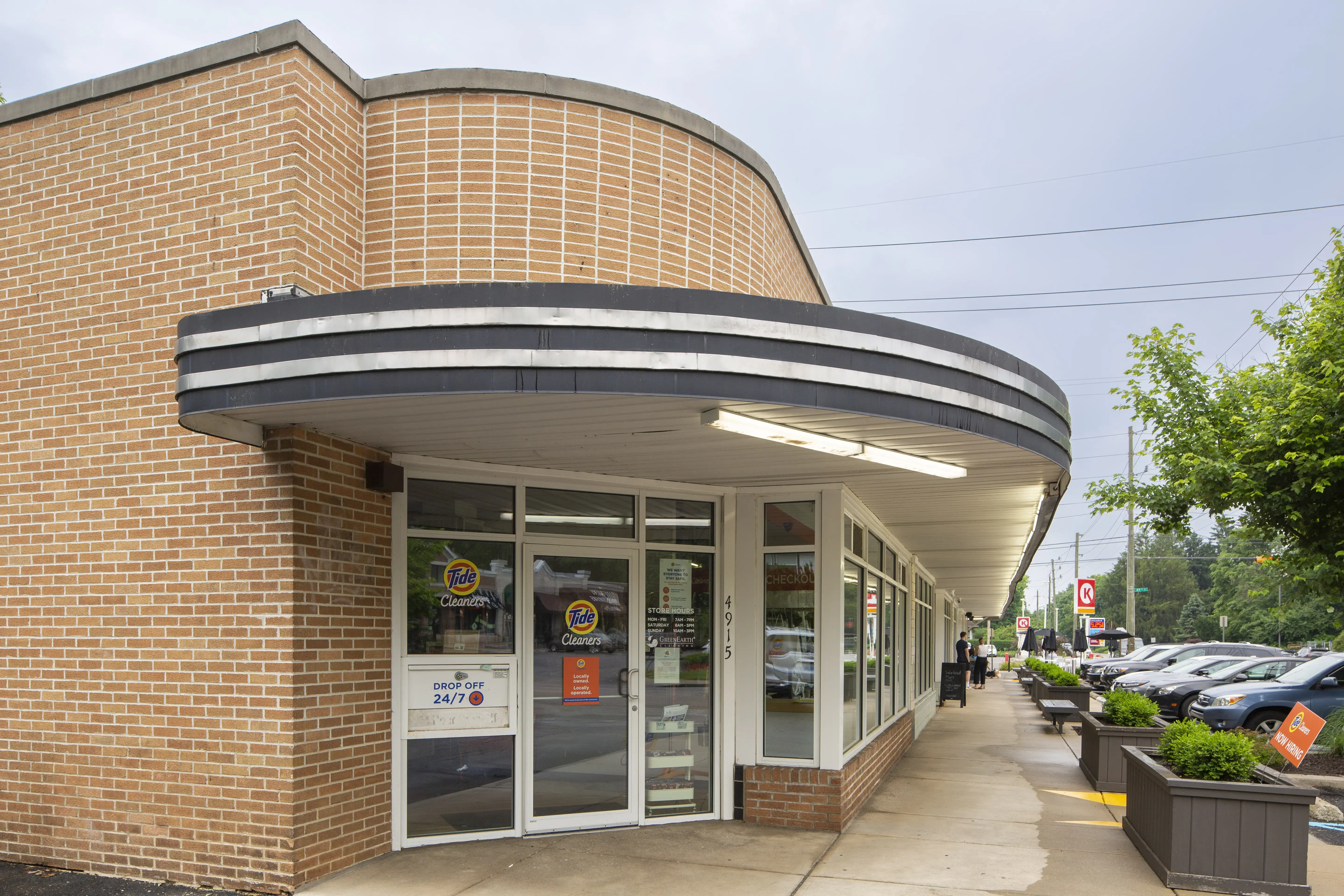 Tide Cleaners location