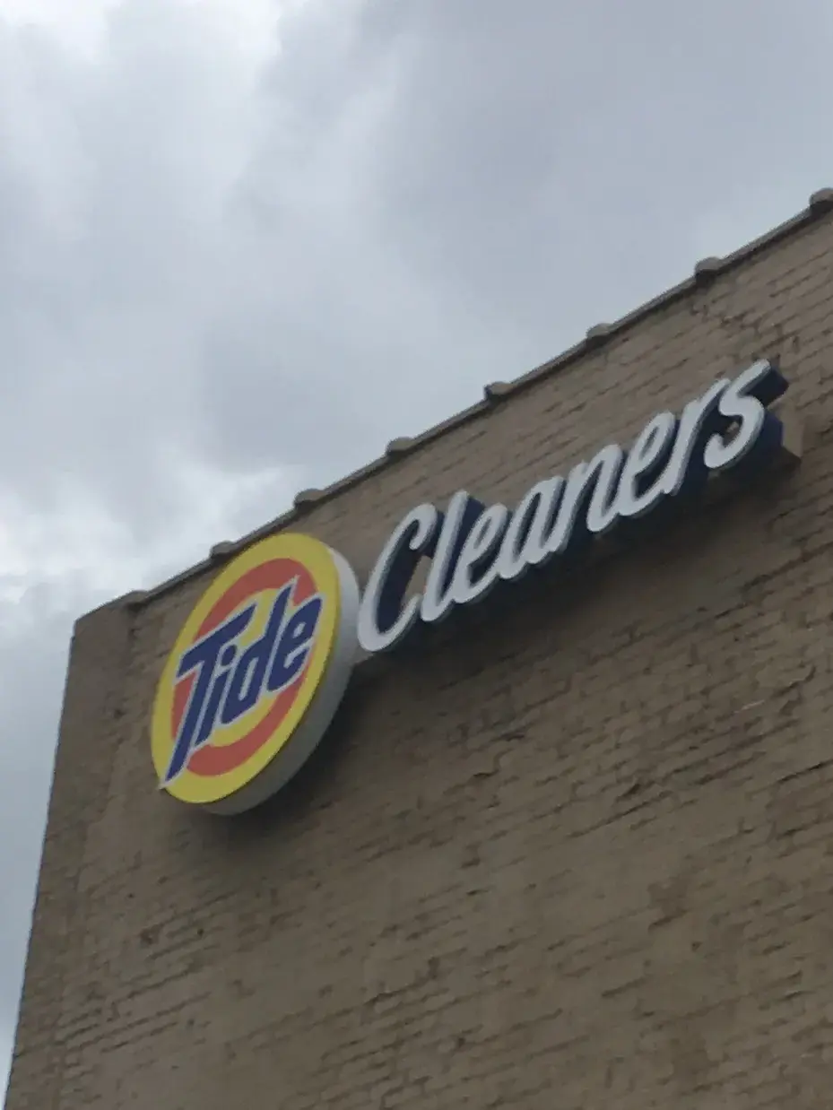 Tide Cleaners - Image 17