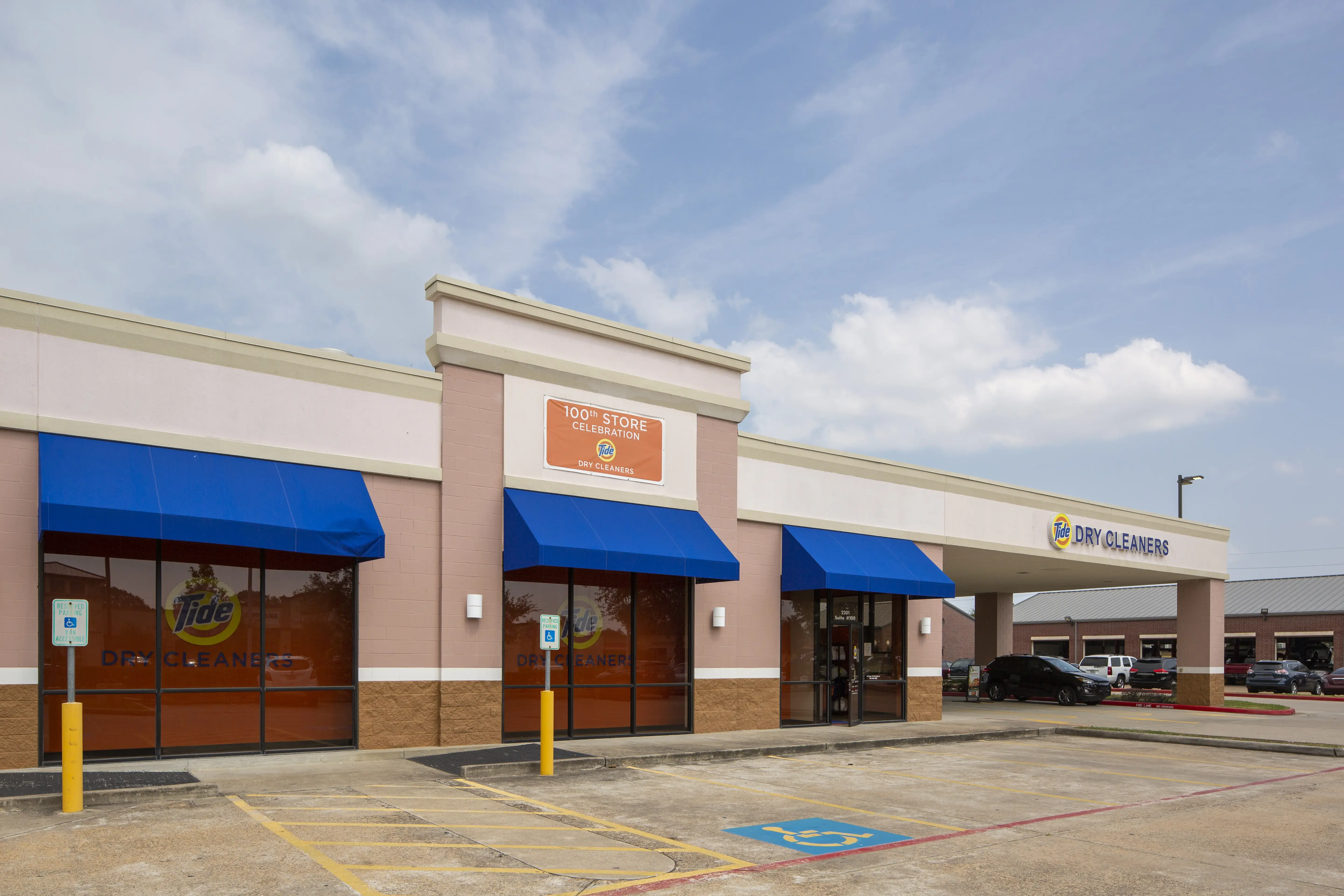 Tide Cleaners - Image 1