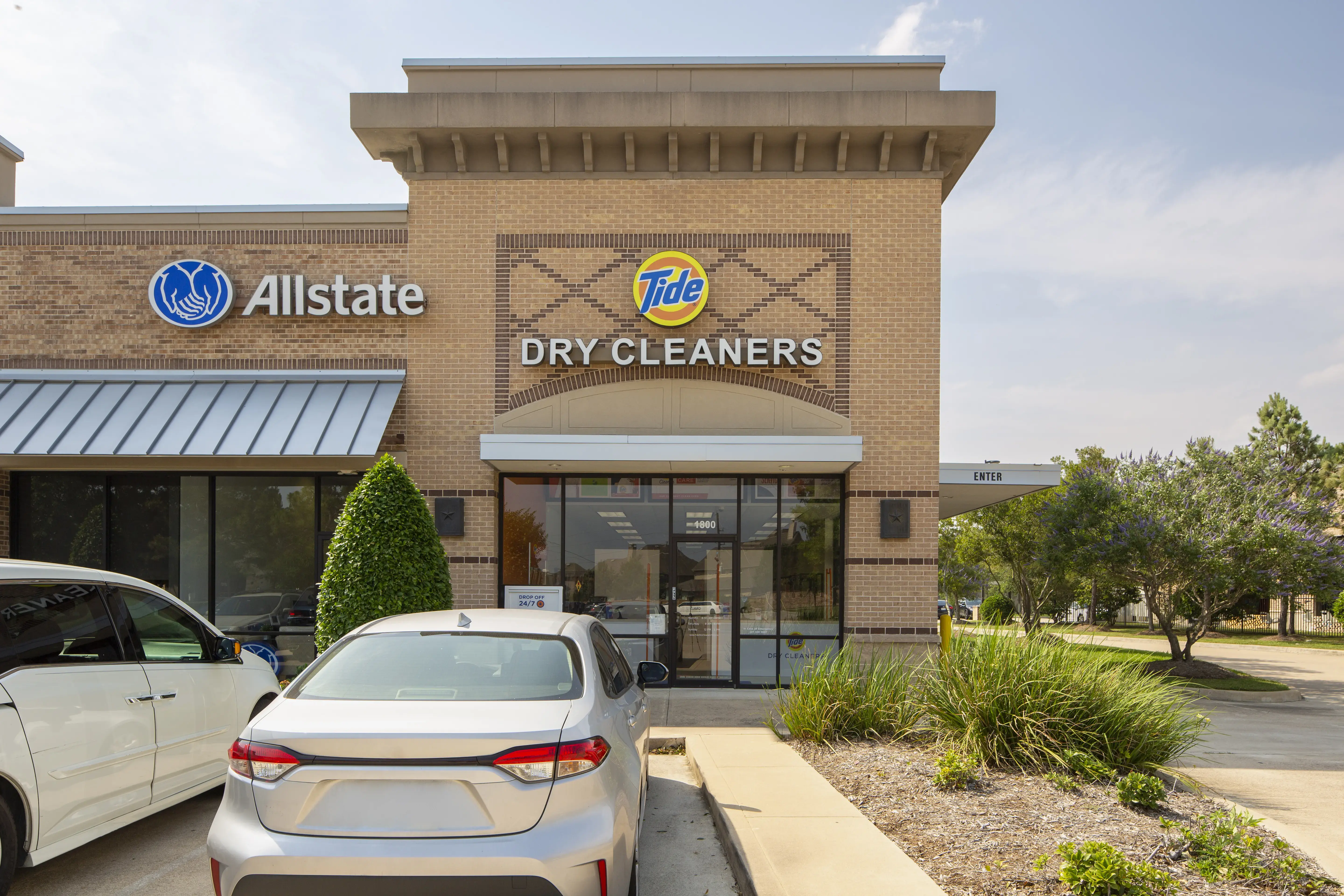 Tide Cleaners - Image 17