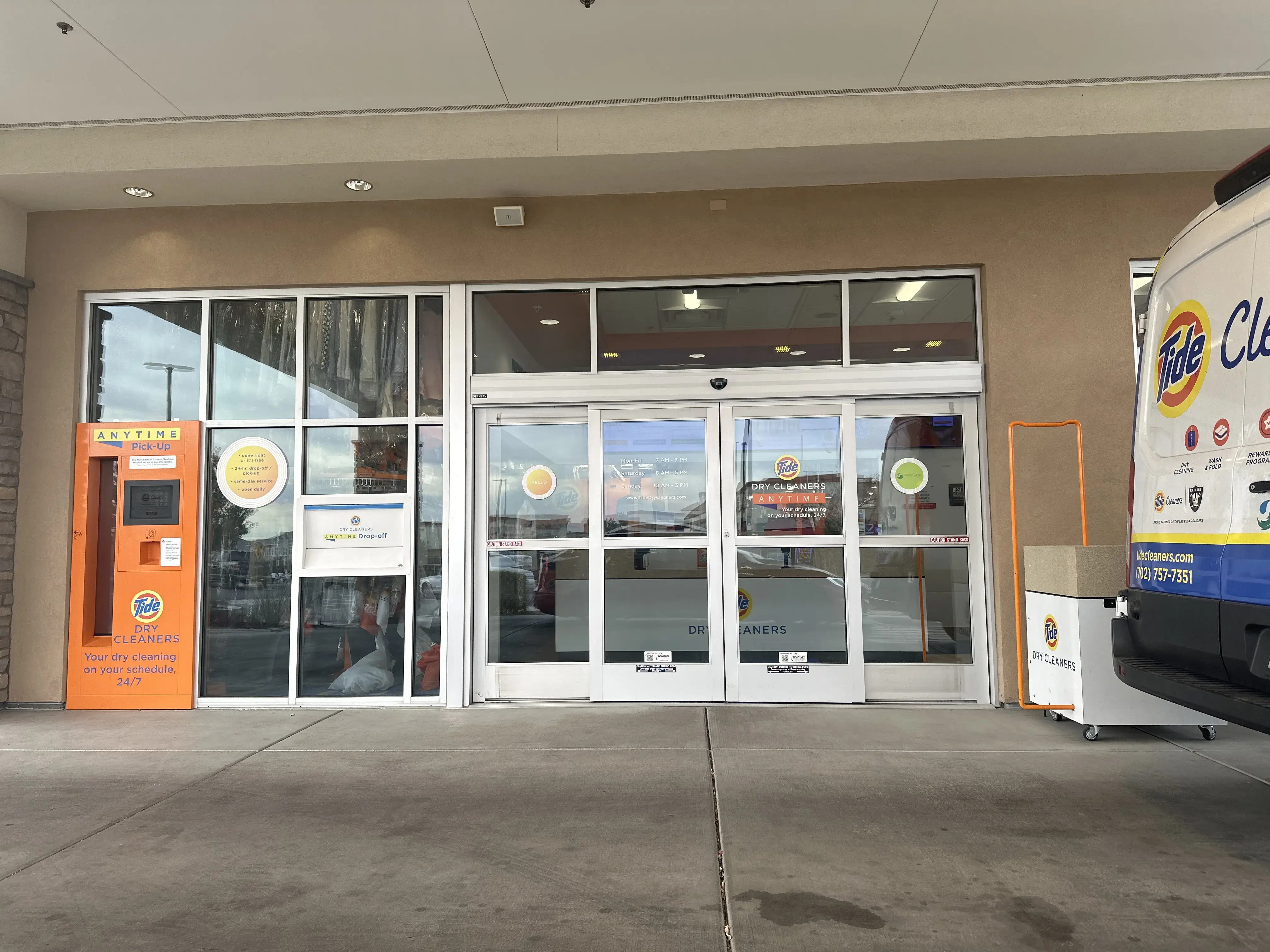 Tide Cleaners - Image 15