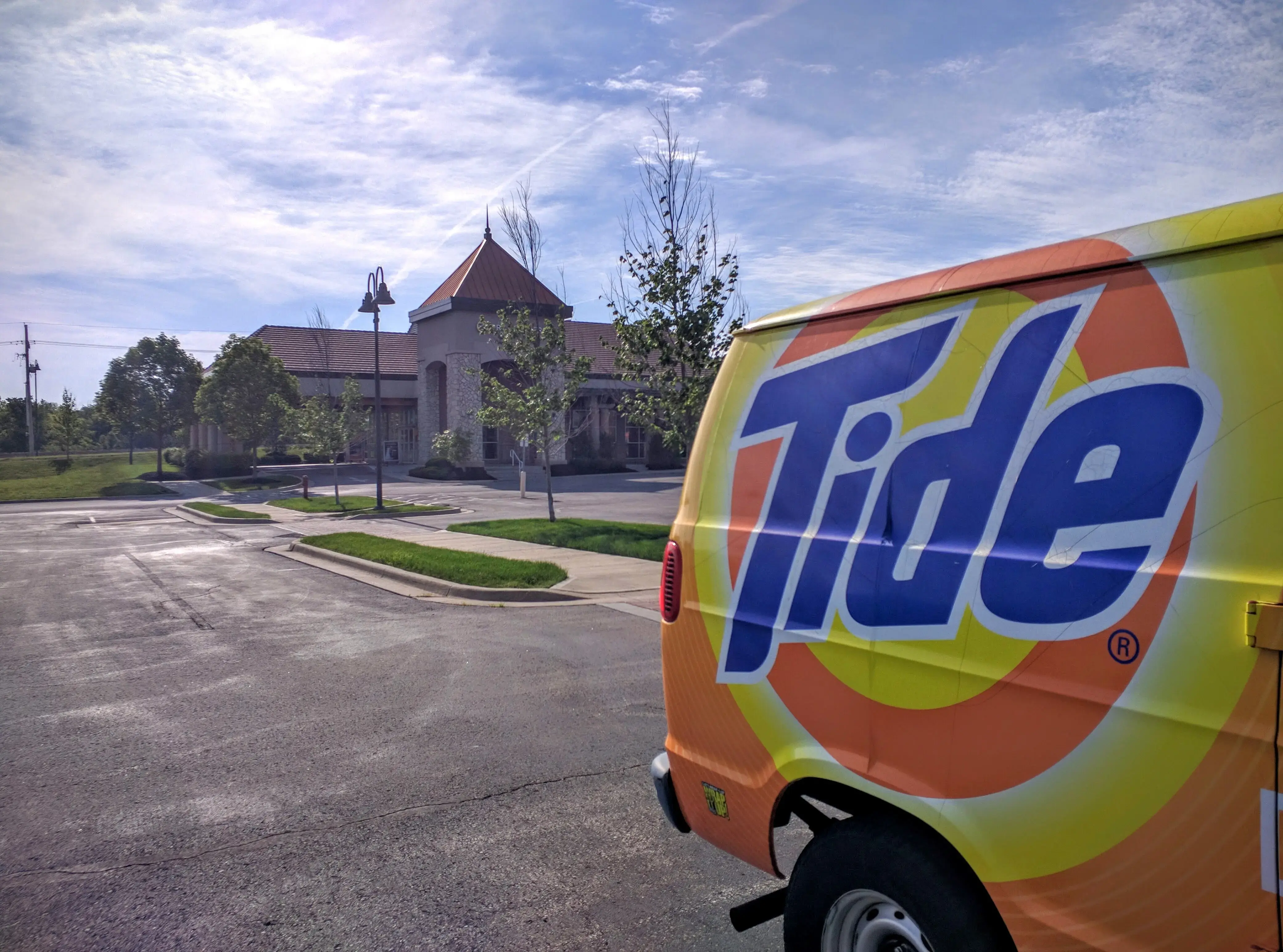 Tide Cleaners thumbnail 8