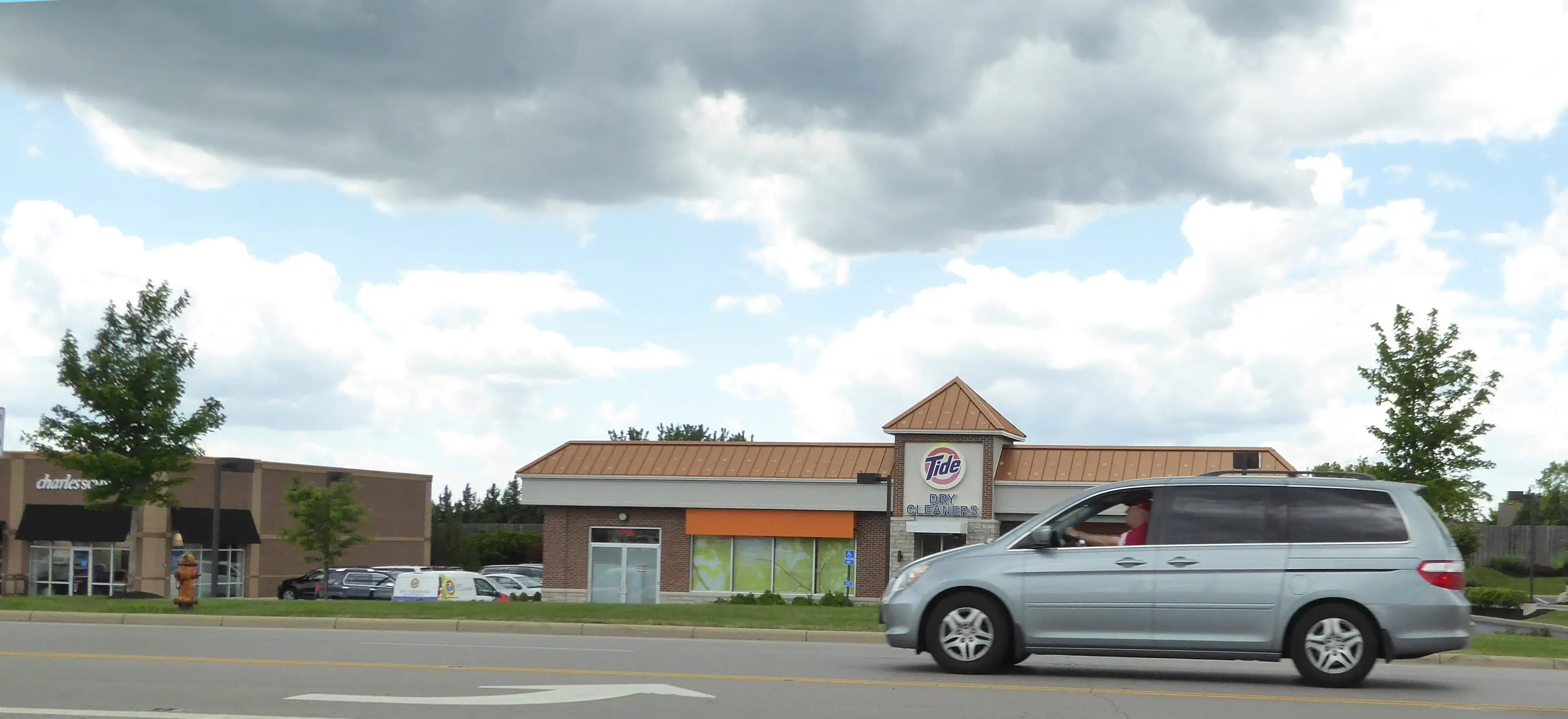 Tide Cleaners - Image 7