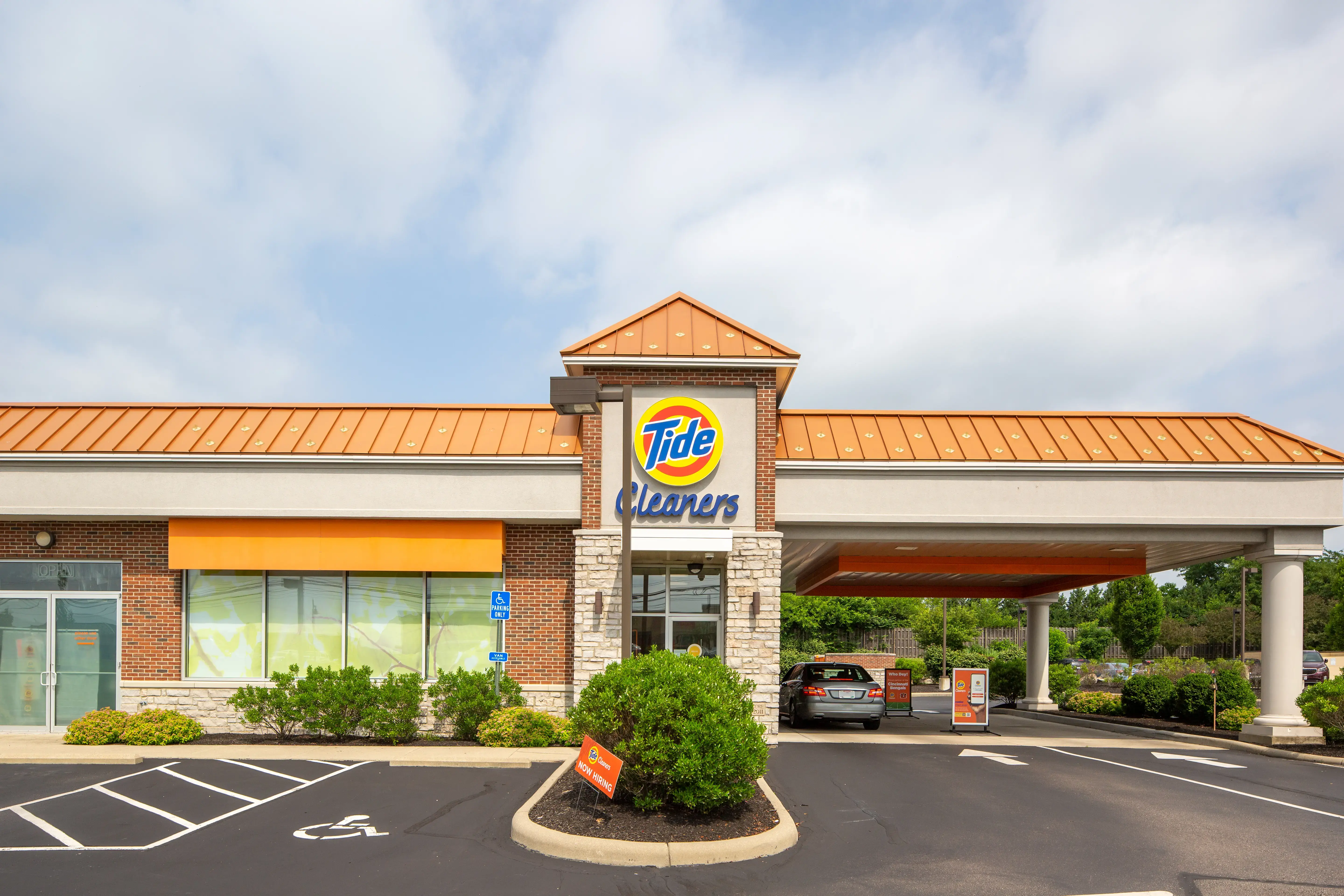 Tide Cleaners - Image 16