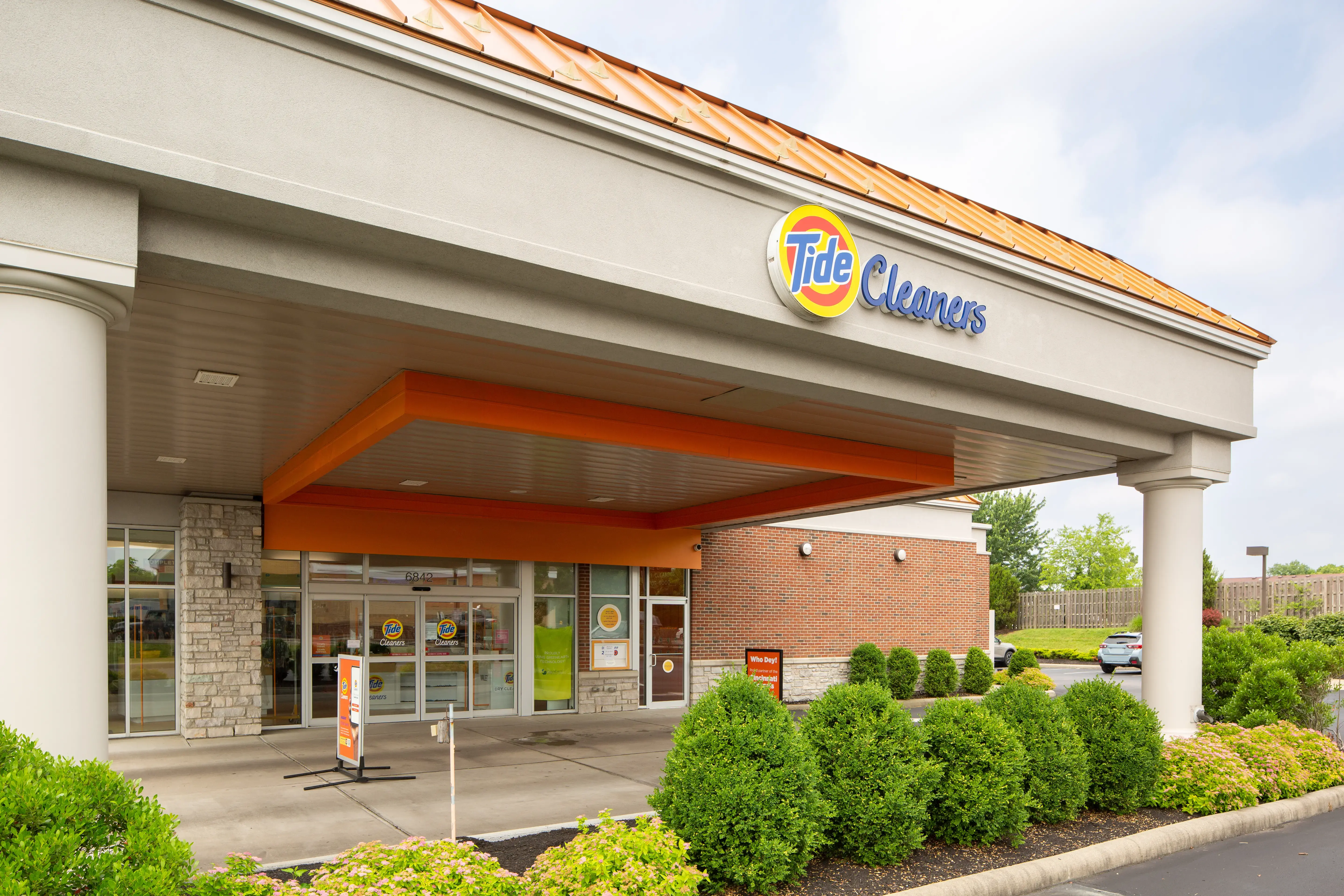 Tide Cleaners thumbnail 14
