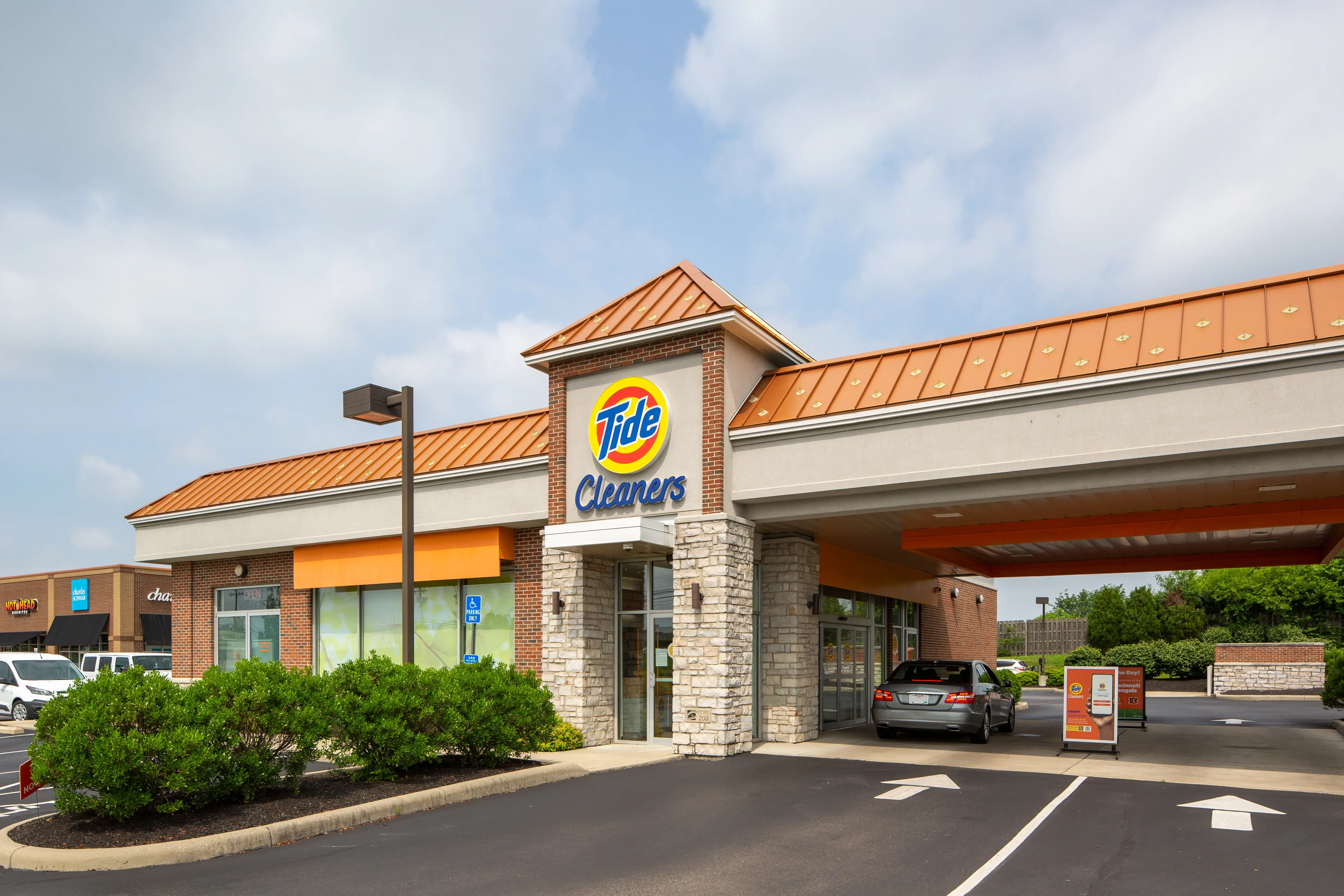 Tide Cleaners thumbnail 2