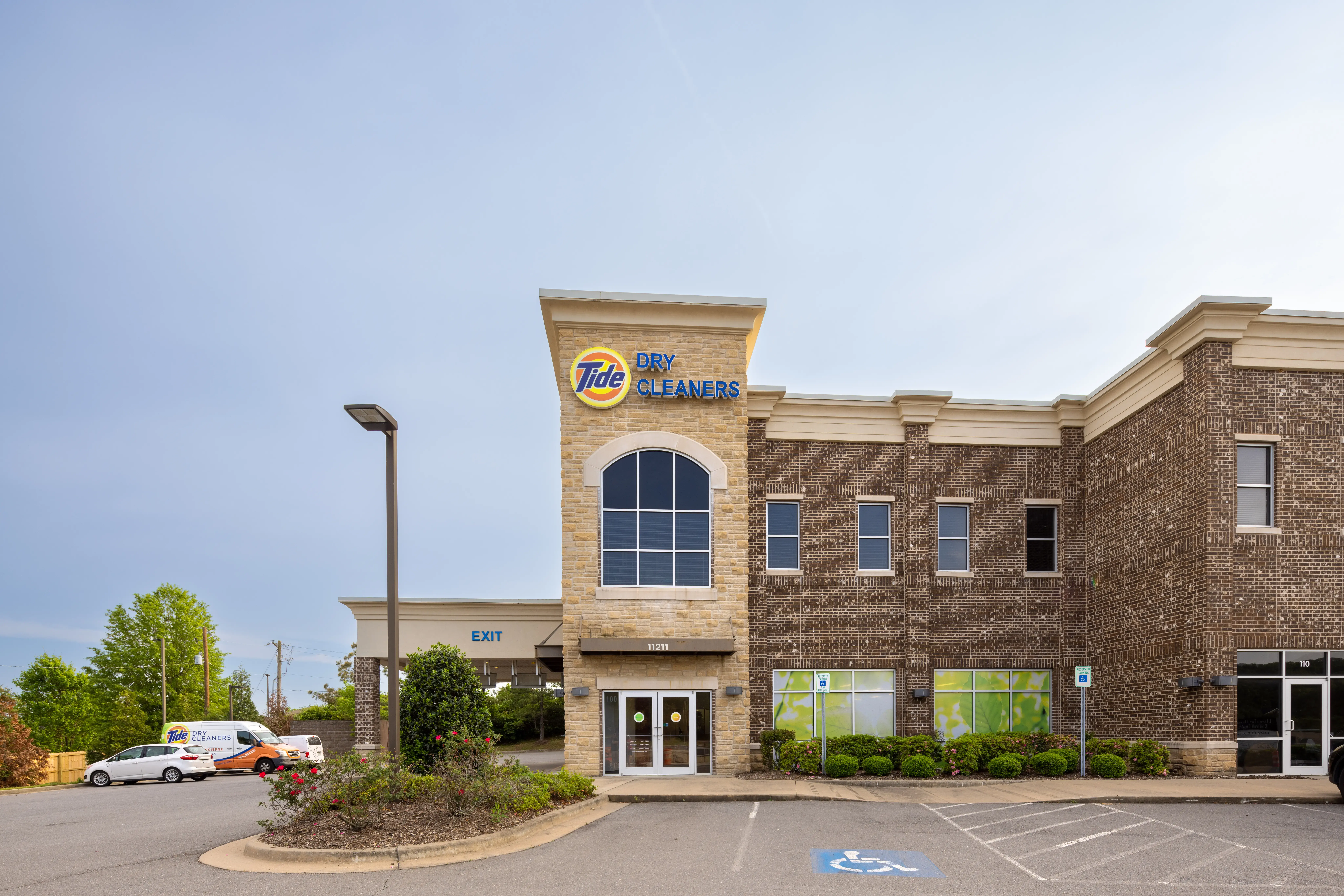 Tide Cleaners - Image 16