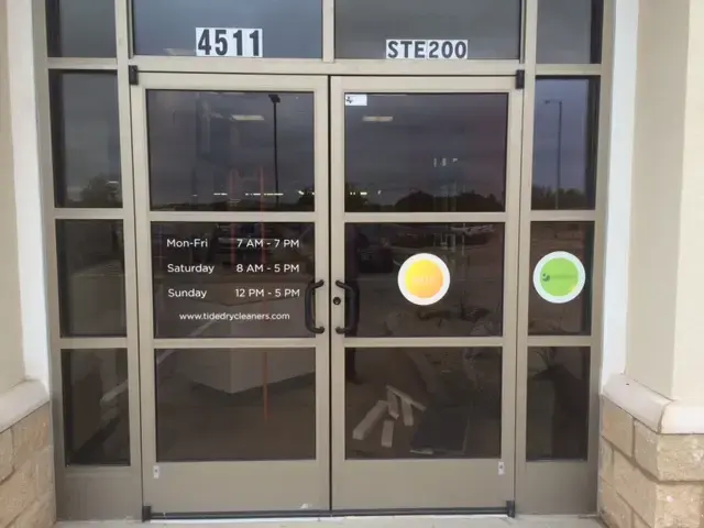 Tide Cleaners thumbnail 16