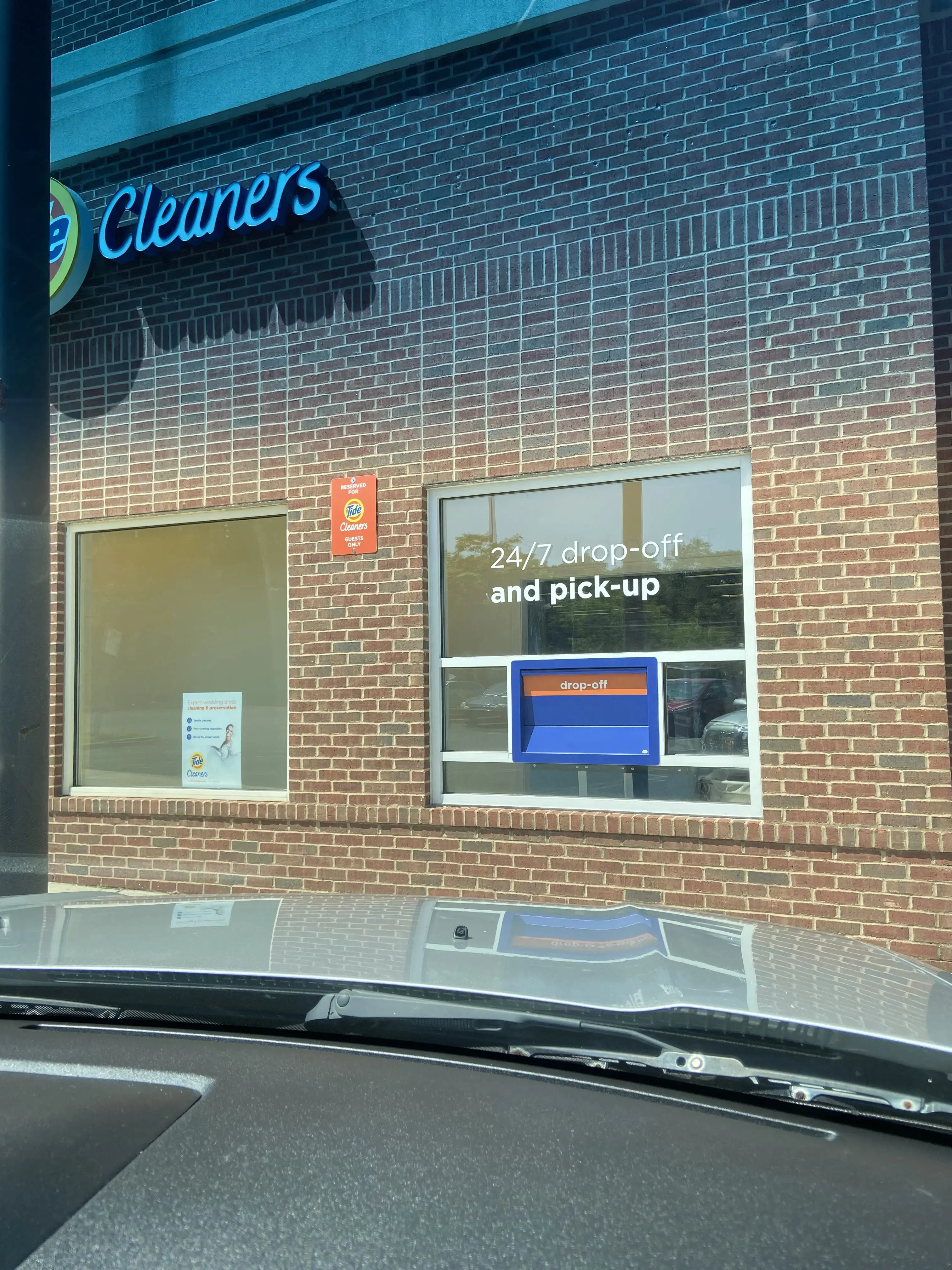 Tide Cleaners thumbnail 10