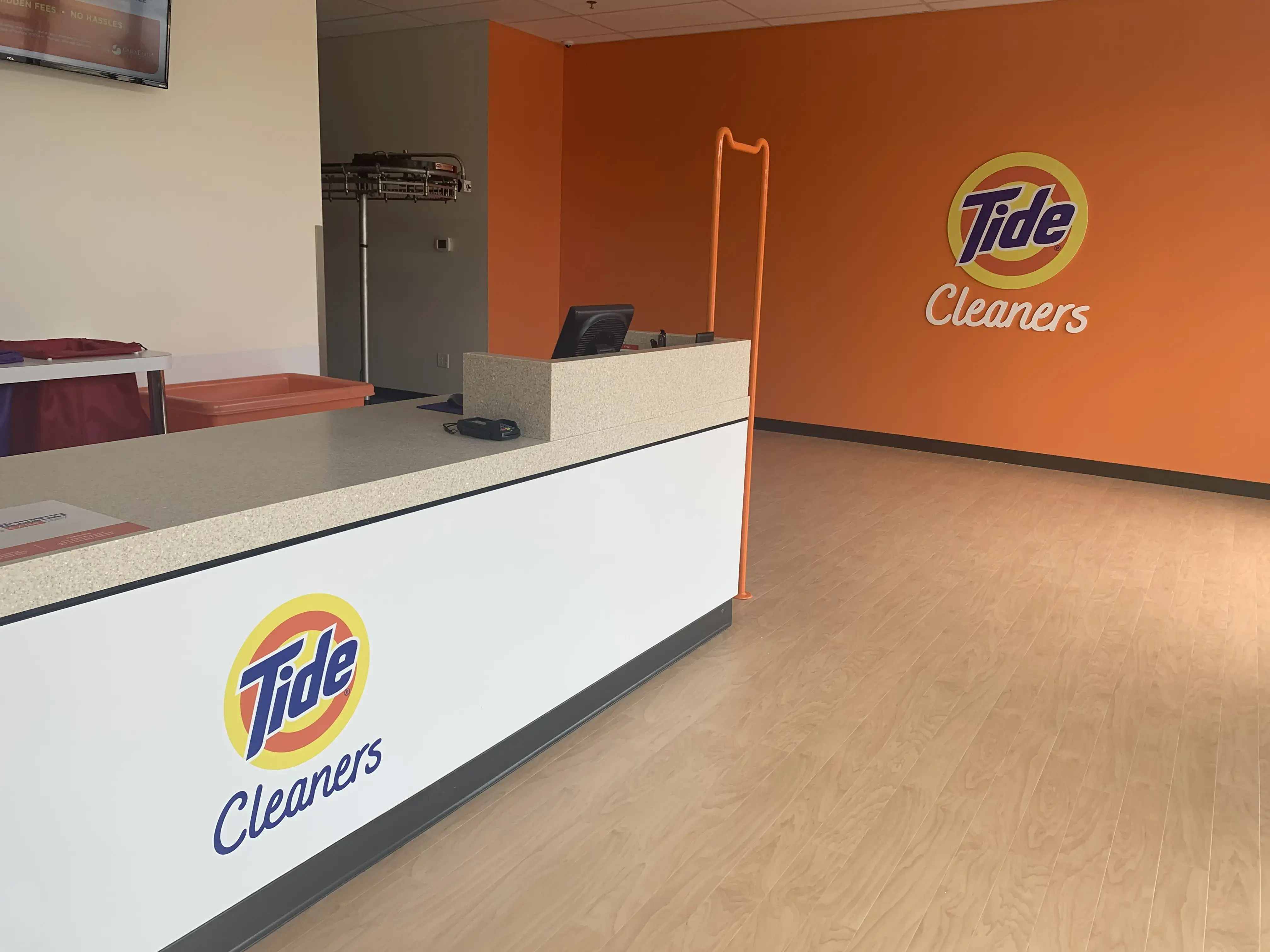 Tide Cleaners thumbnail 7