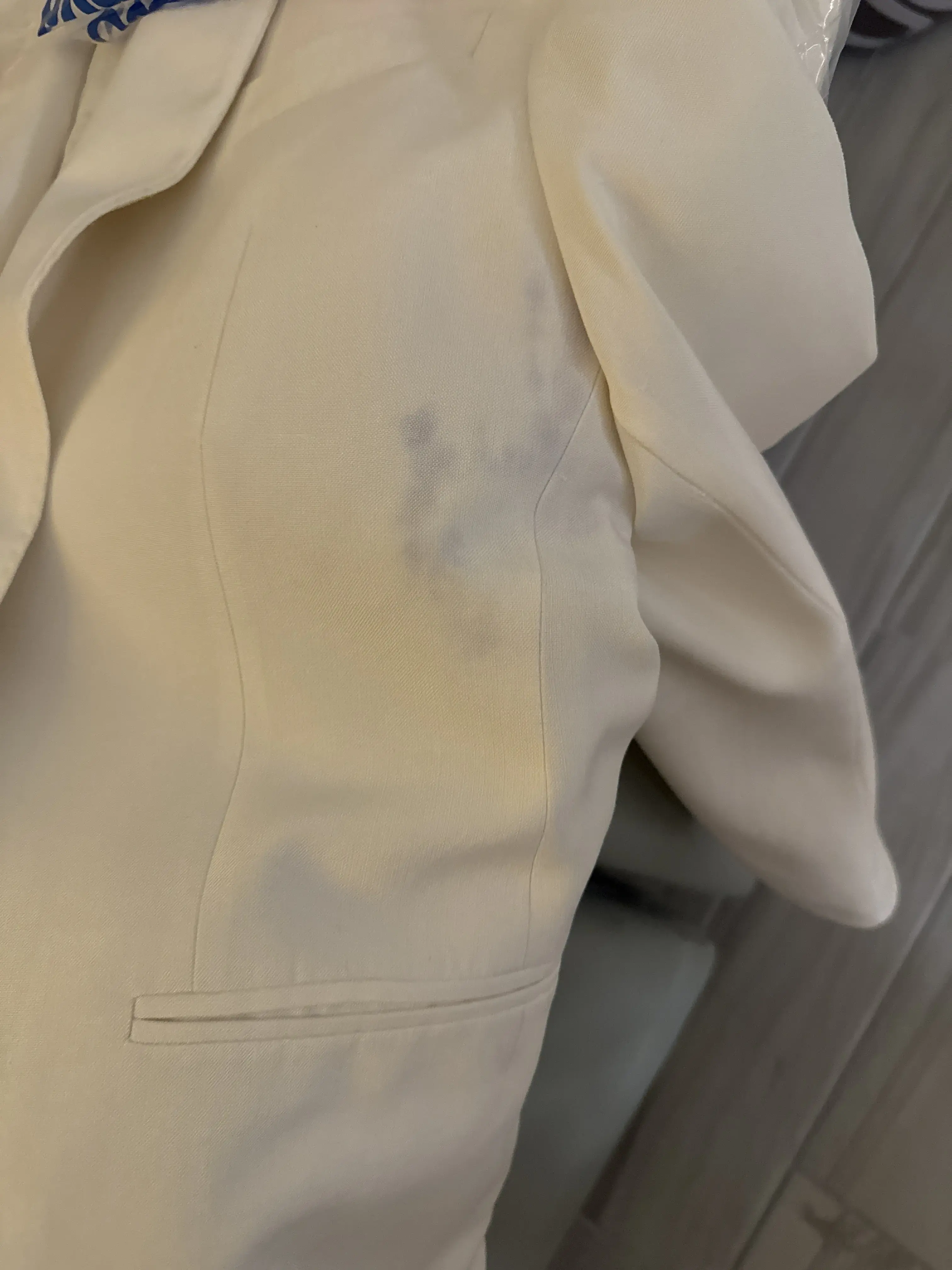 Tide Cleaners thumbnail 18