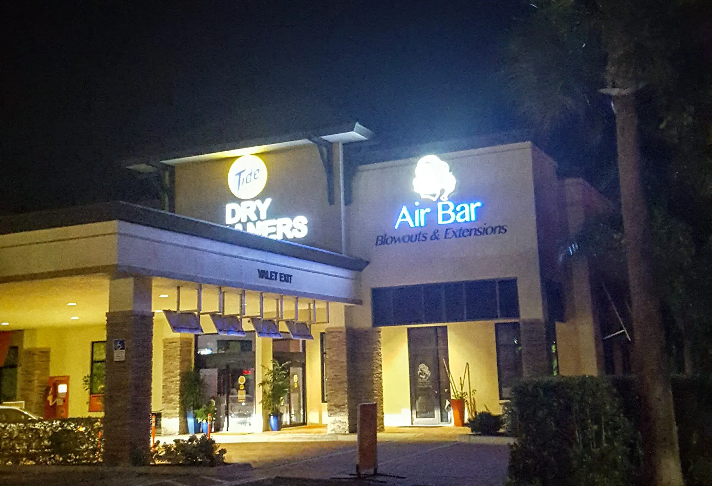 Tide Cleaners thumbnail 7