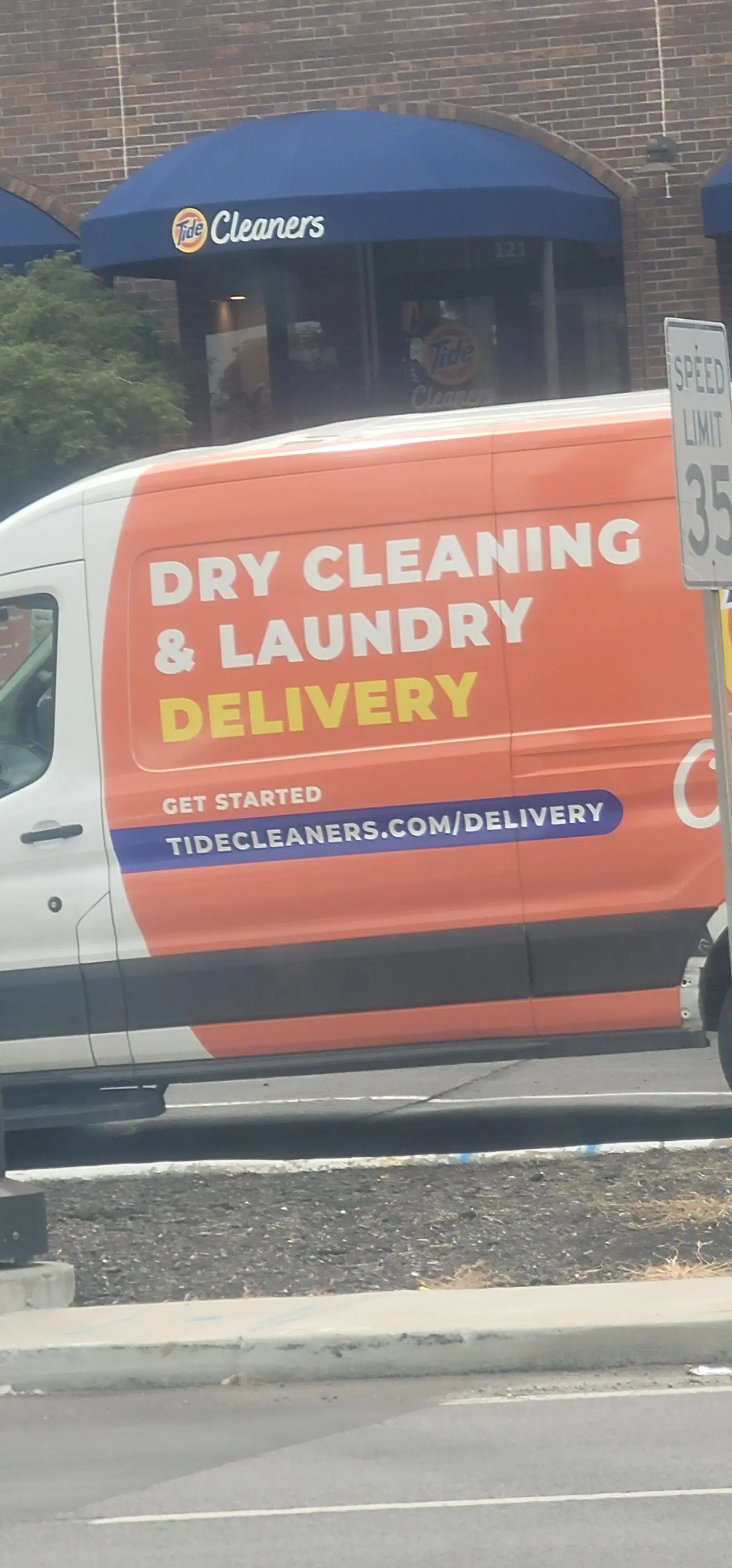 Tide Cleaners - Image 3