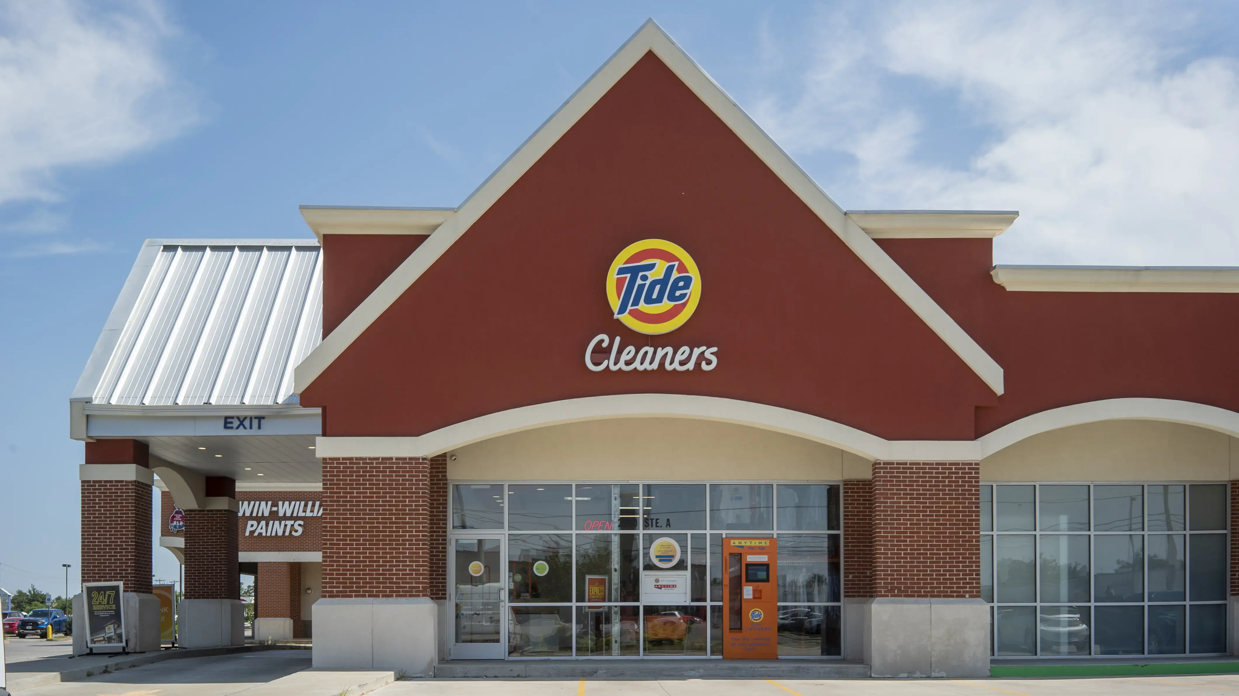 Tide Cleaners thumbnail 19