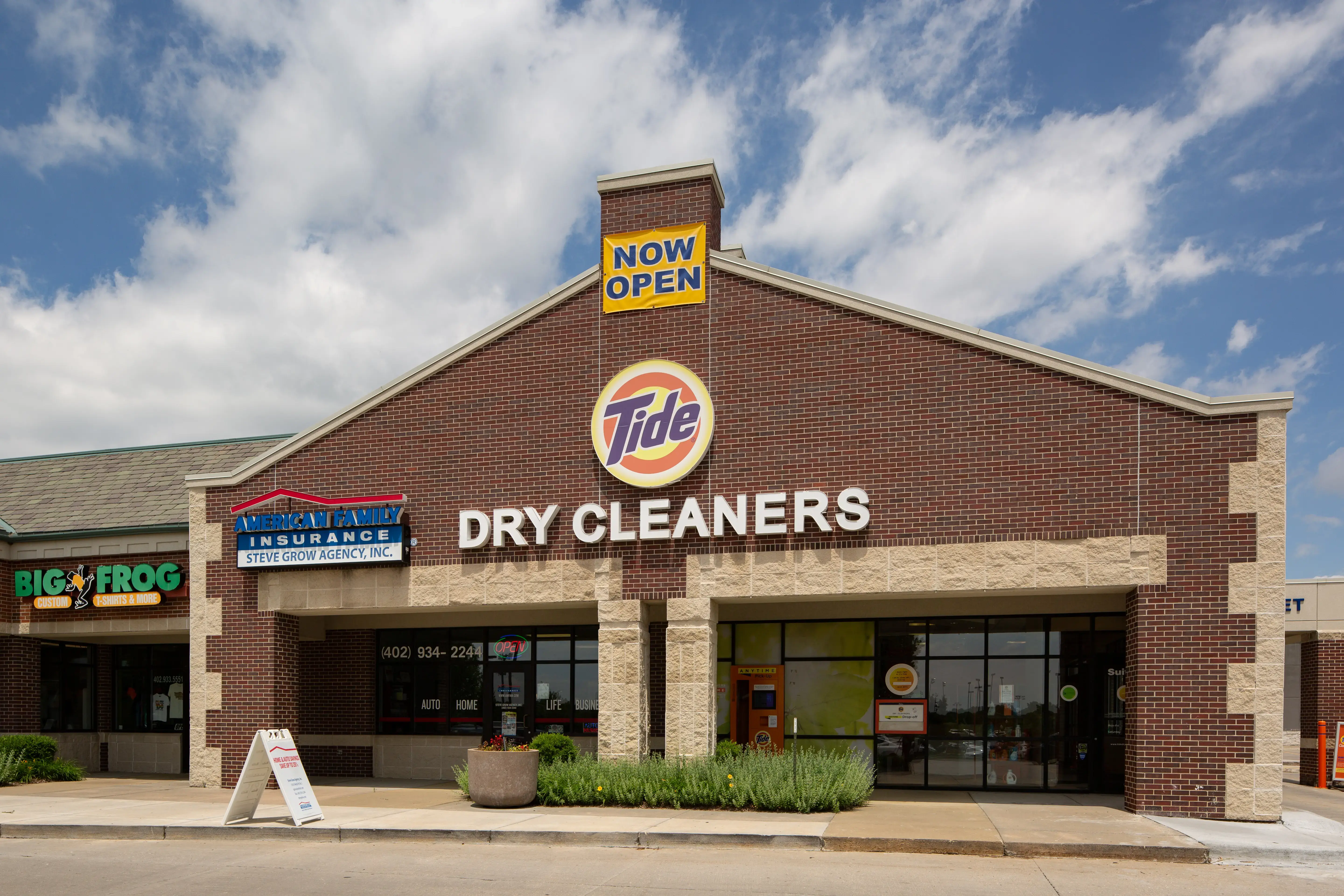 Tide Cleaners - Image 13