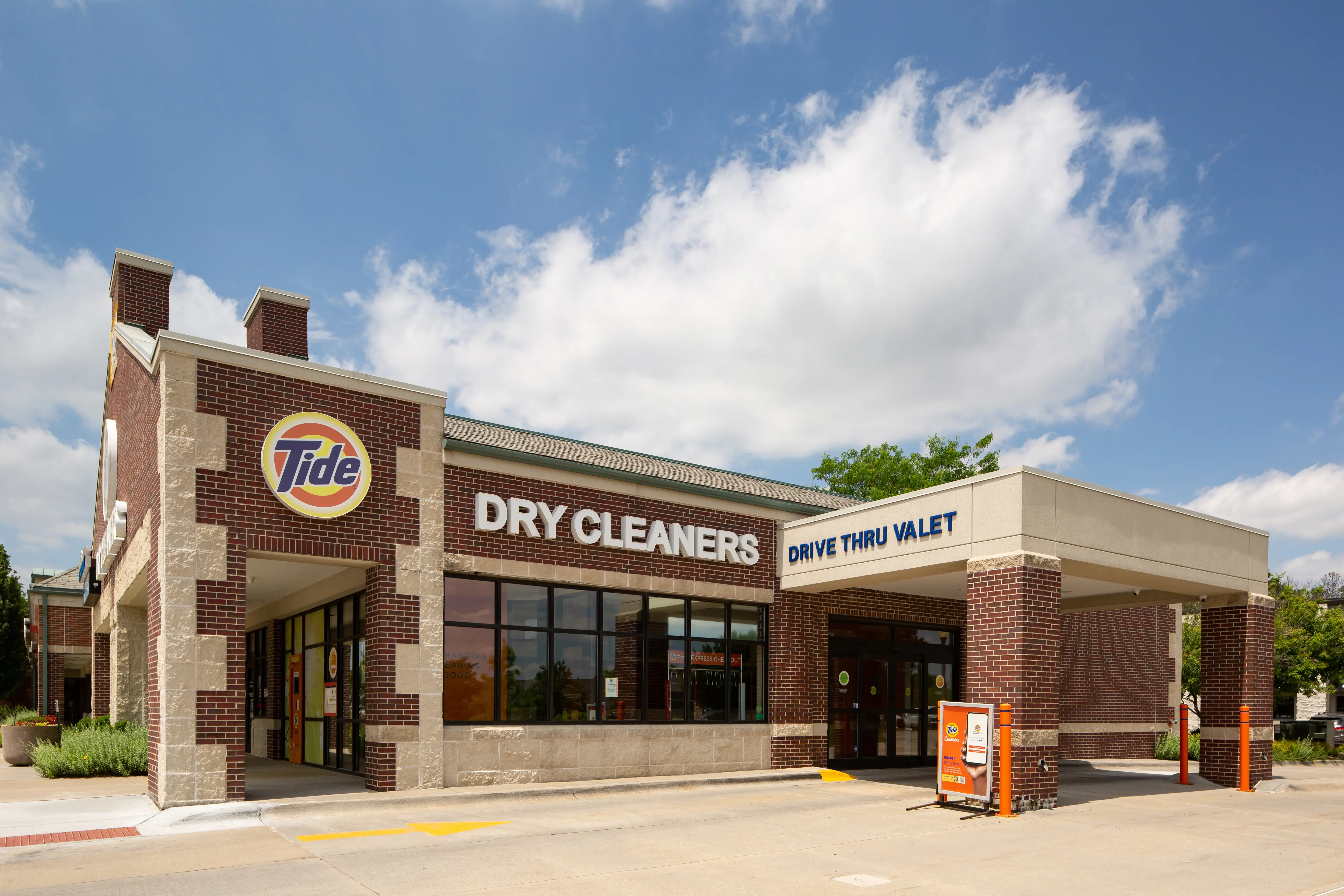 Tide Cleaners - Image 9
