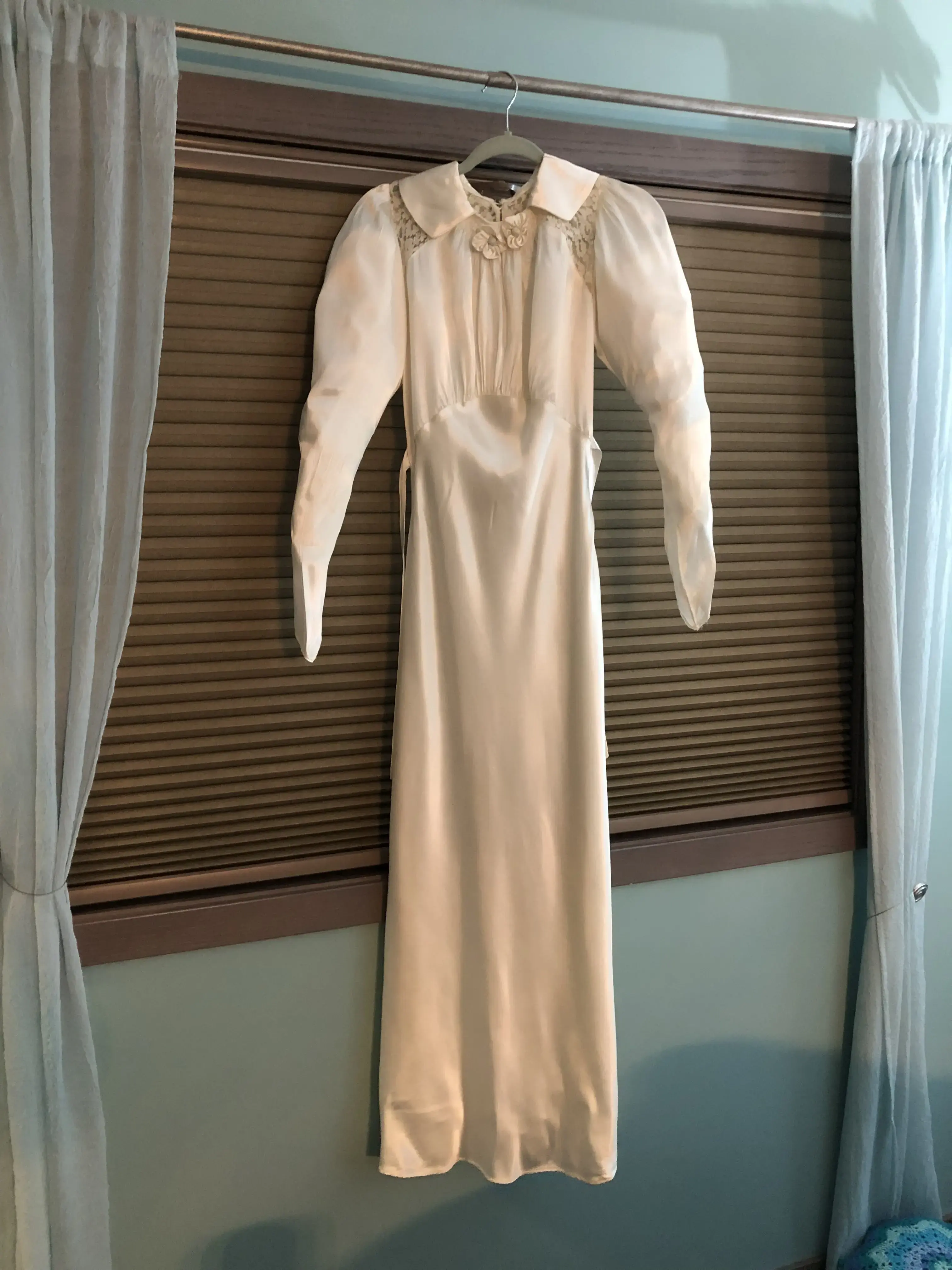 Tide Cleaners thumbnail 5