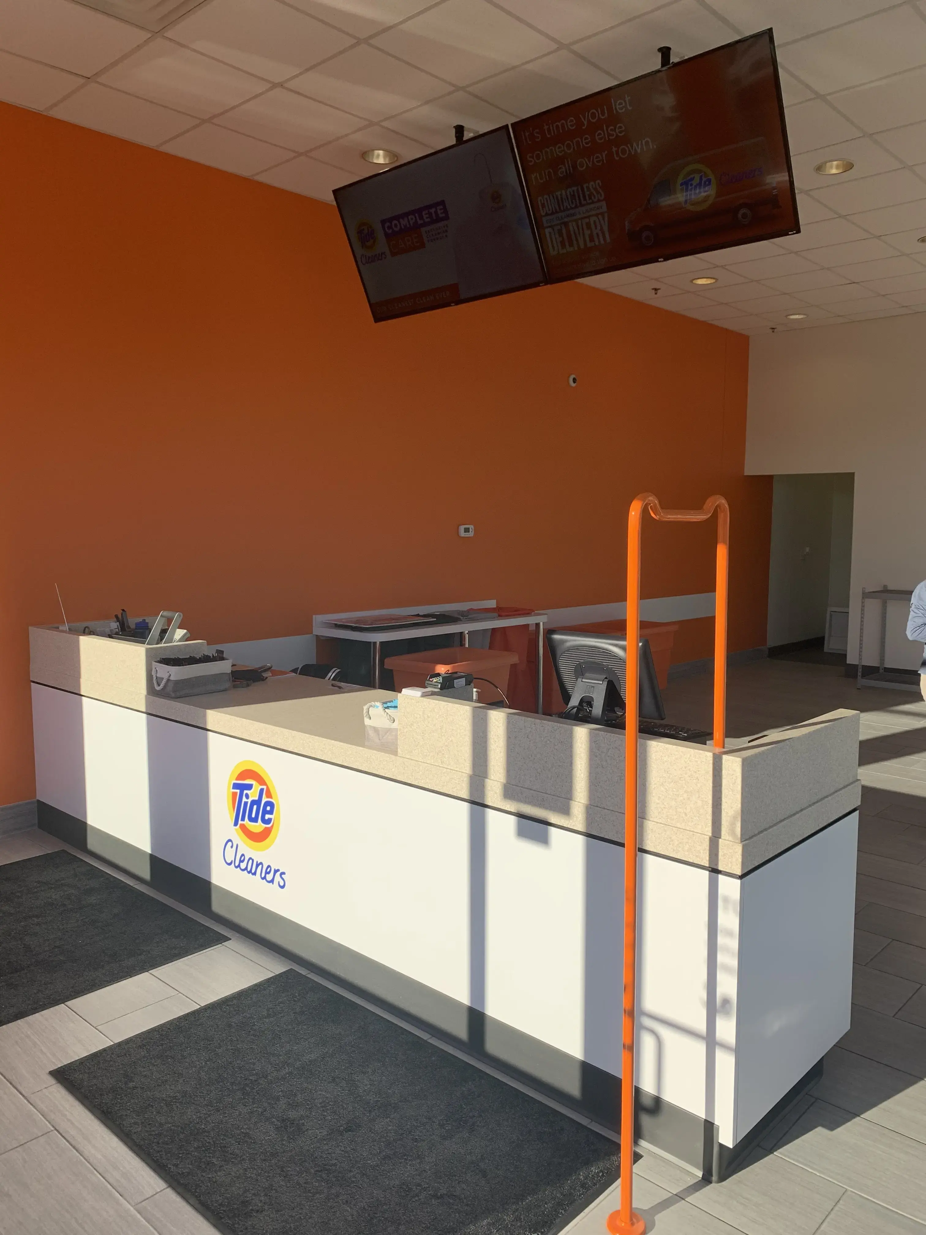 Tide Cleaners - Image 4