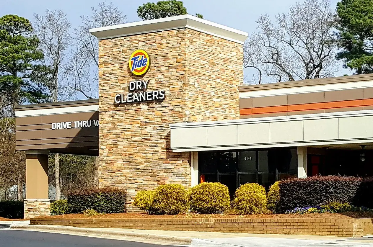 Tide Cleaners thumbnail 19