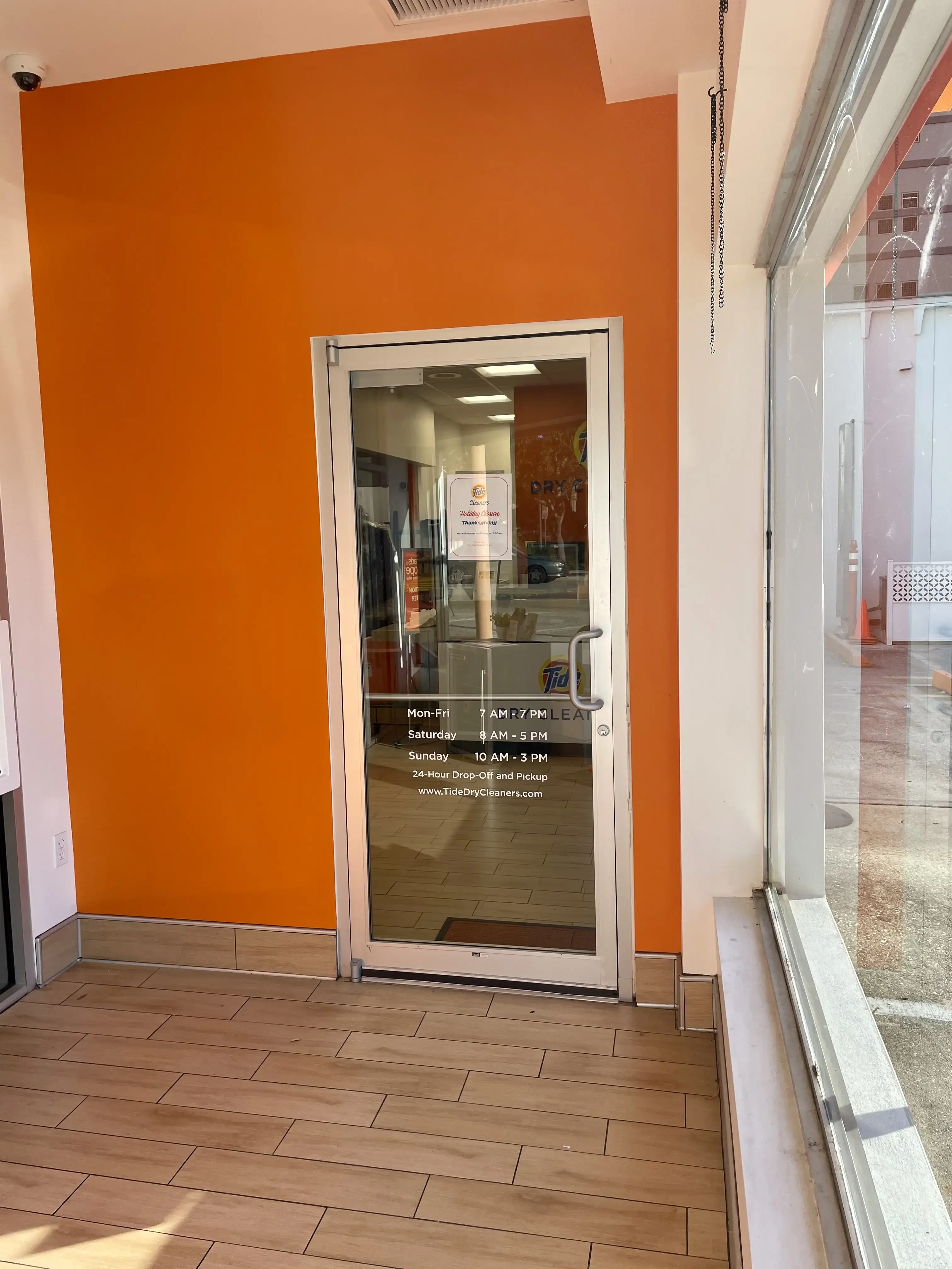 Tide Cleaners - Image 12