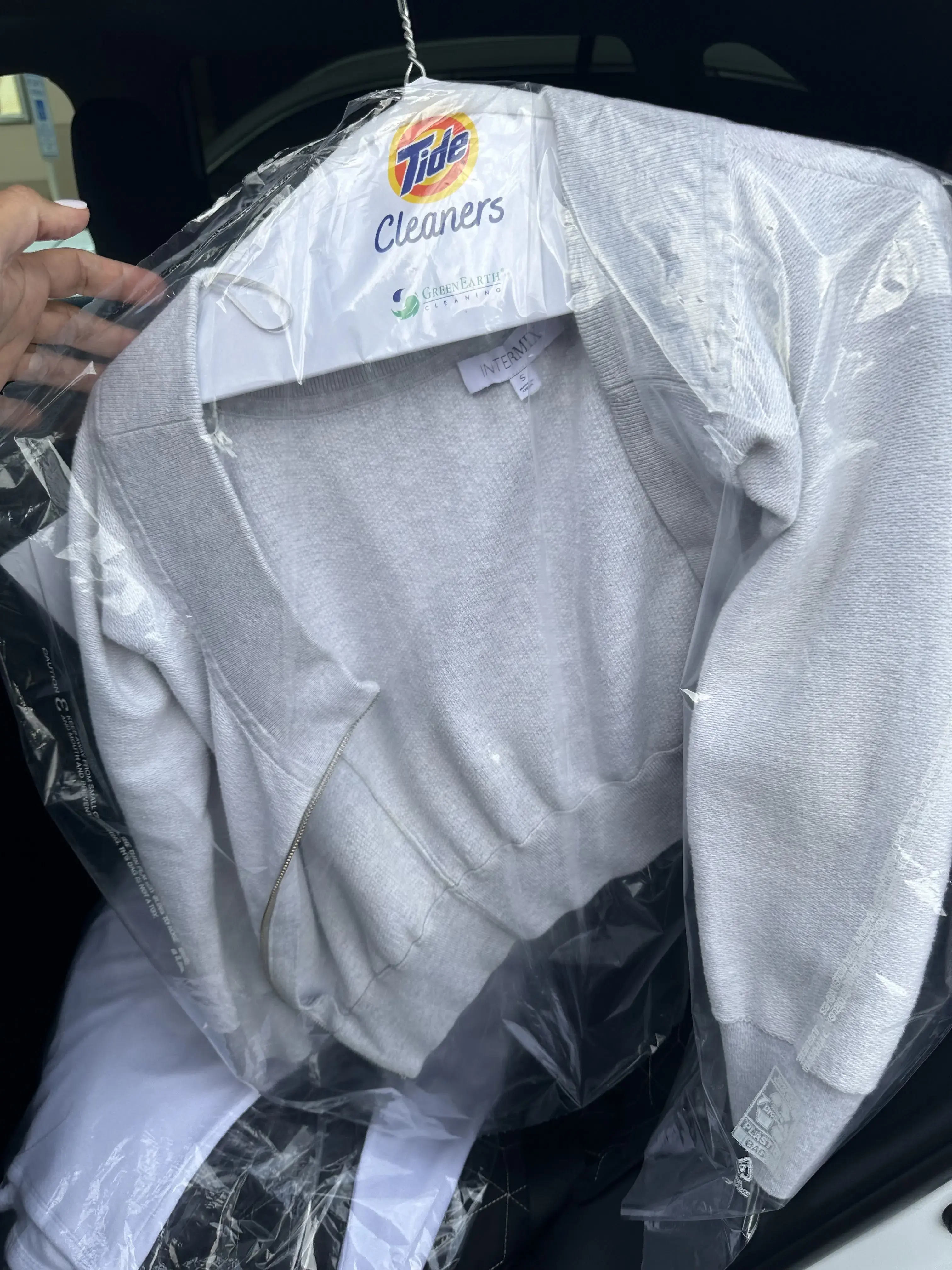 Tide Cleaners thumbnail 8