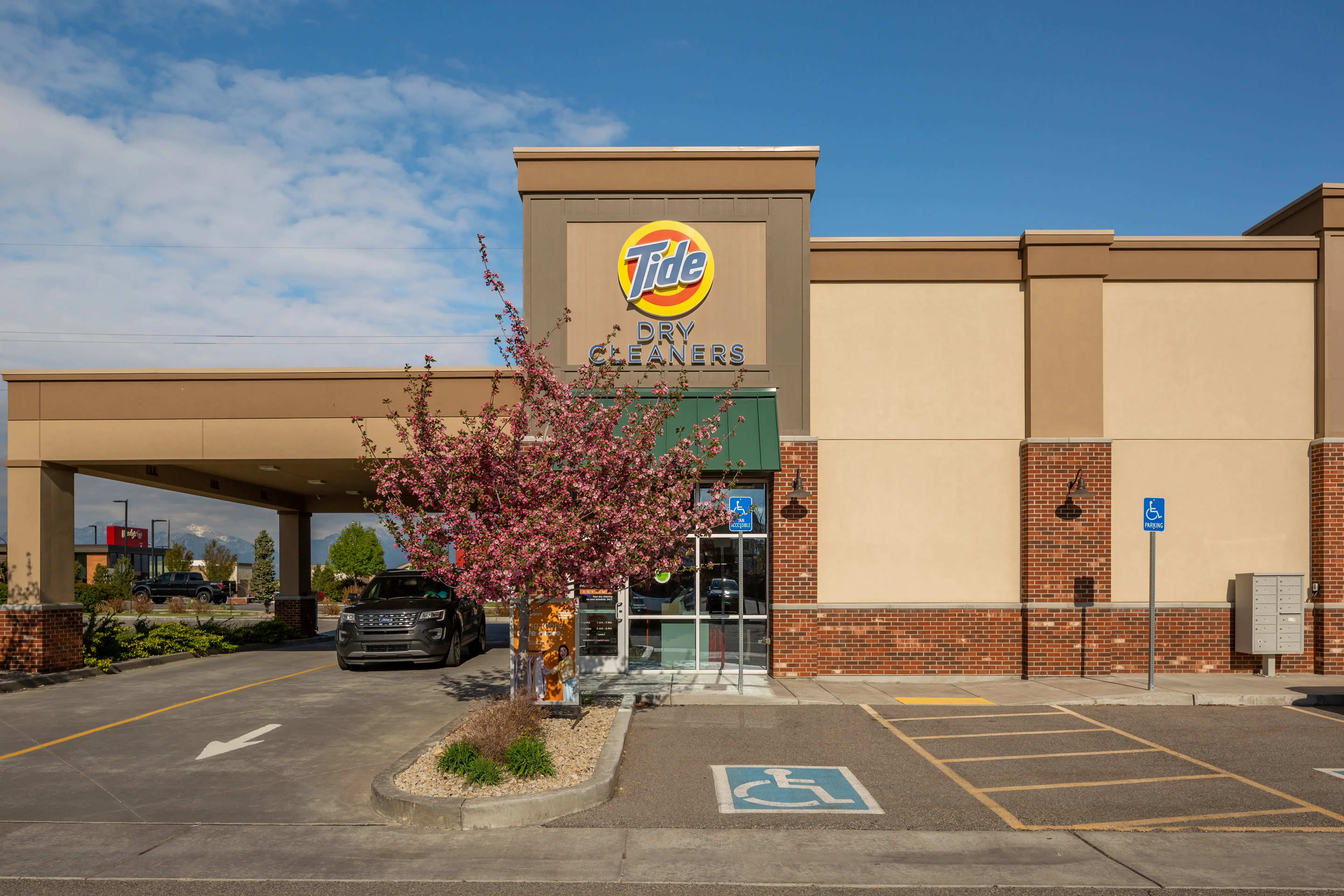 Tide Cleaners location