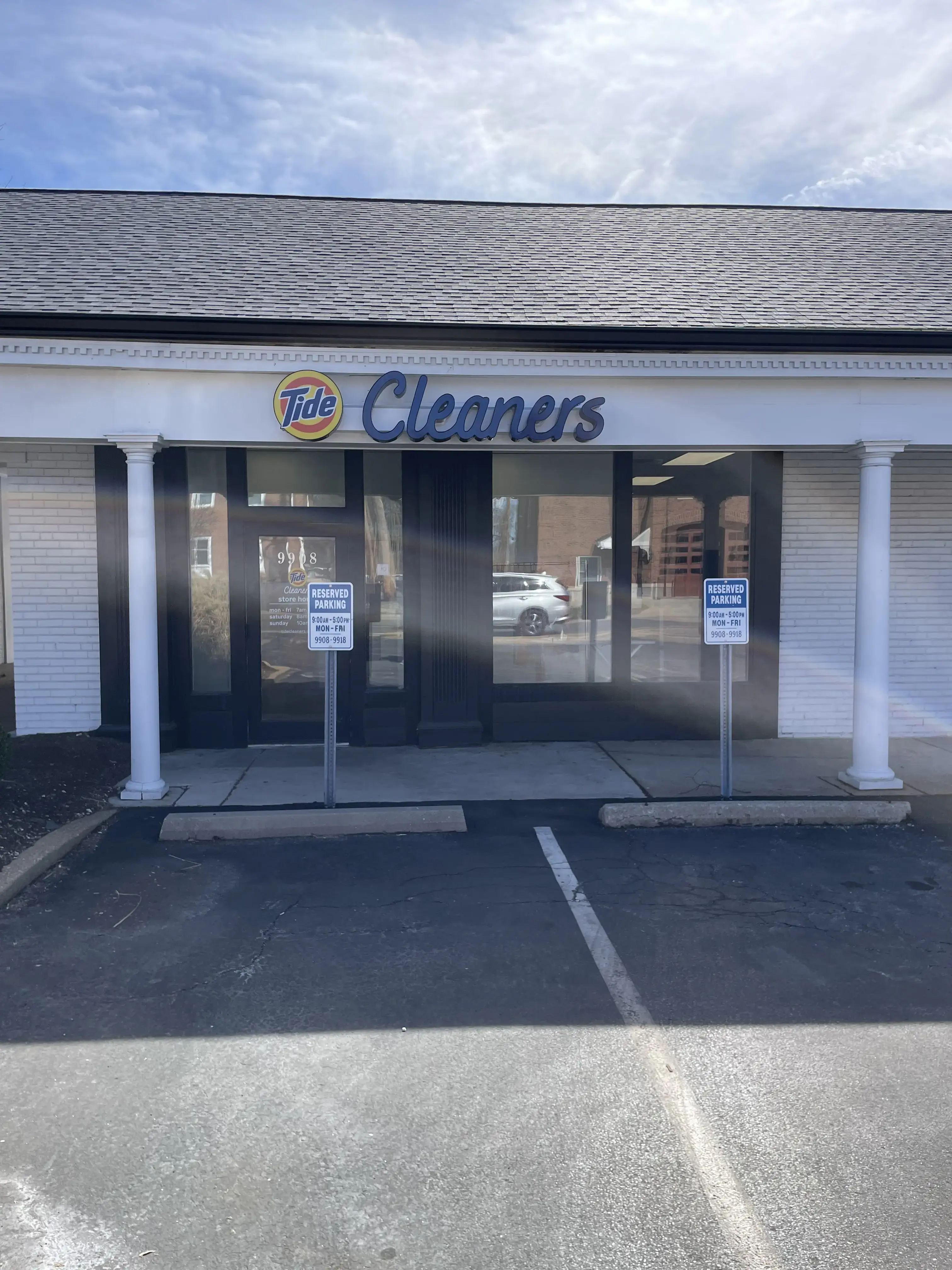 Tide Cleaners thumbnail 5