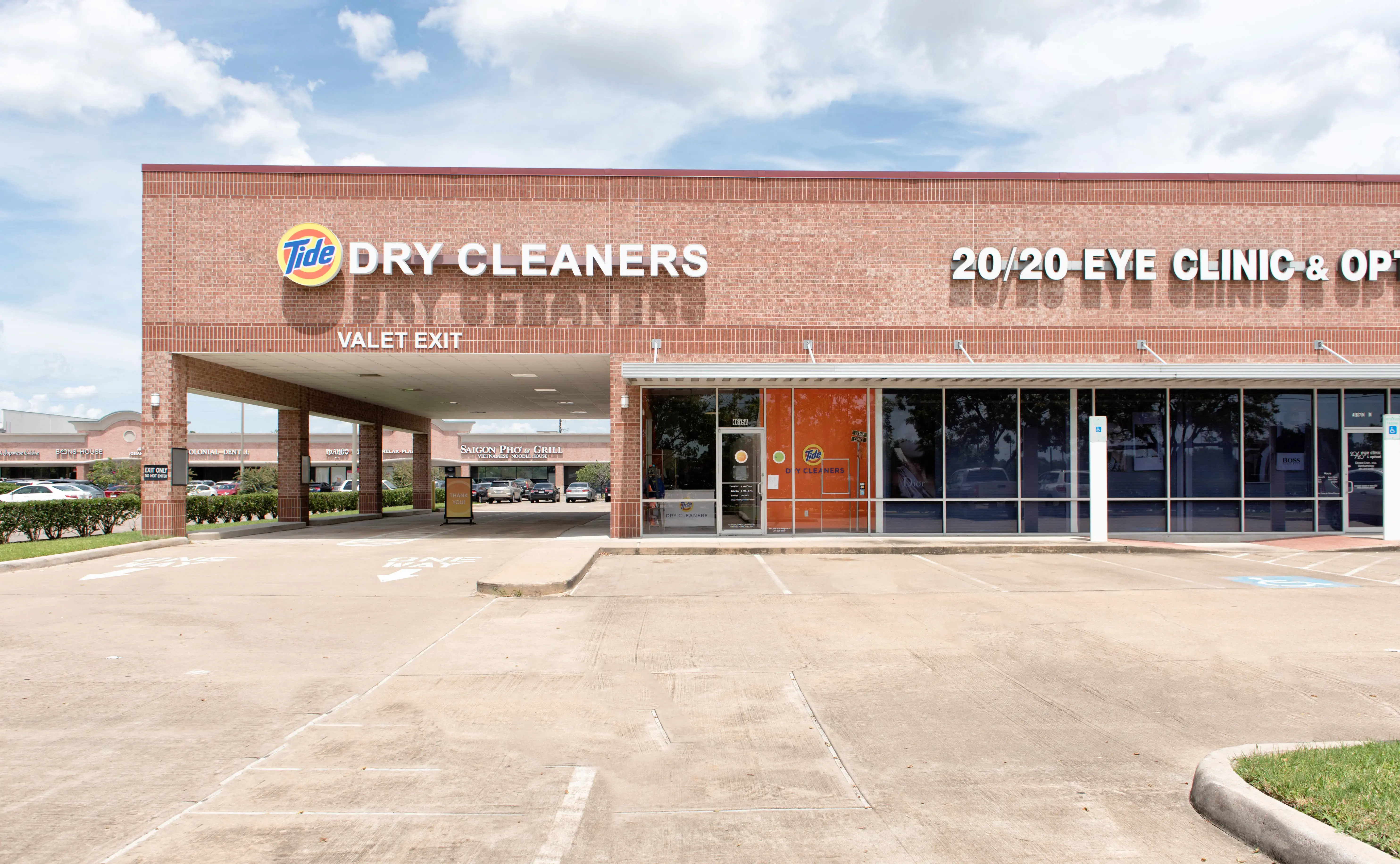 Tide Cleaners - Image 15