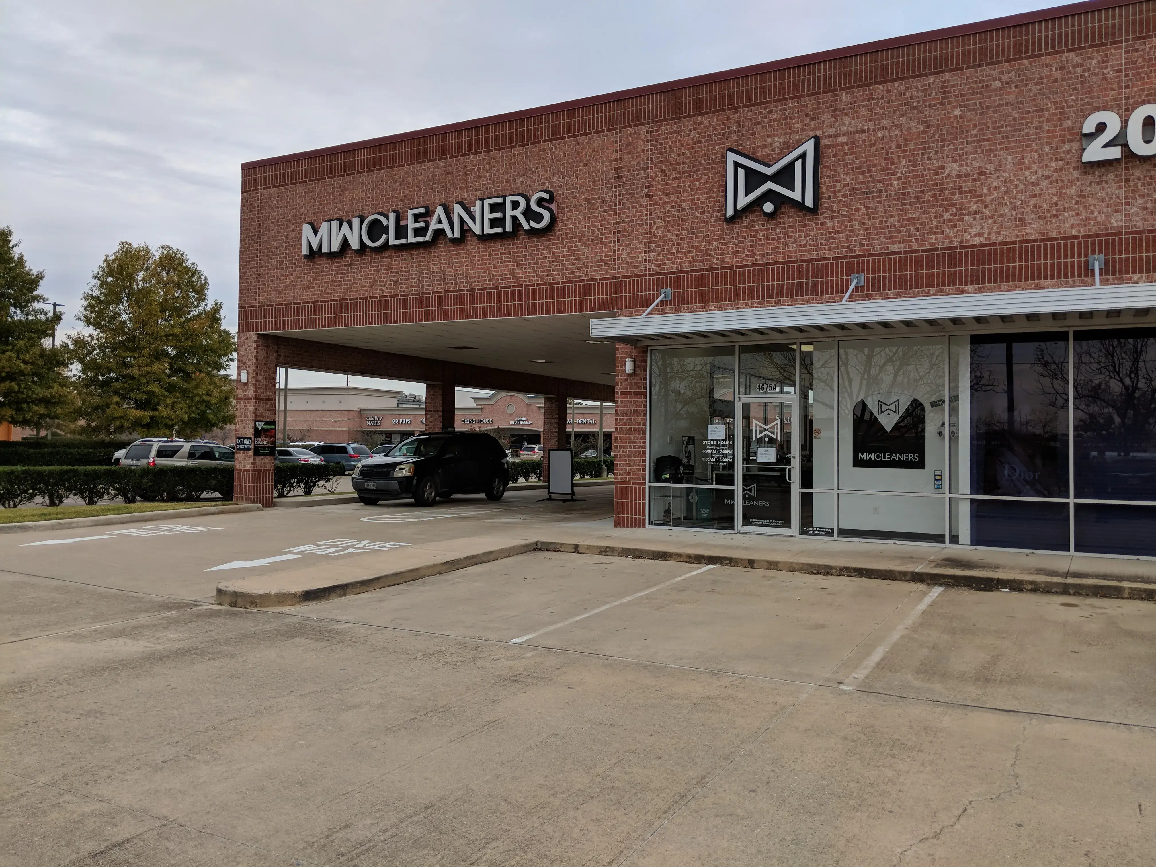 Tide Cleaners - Image 4