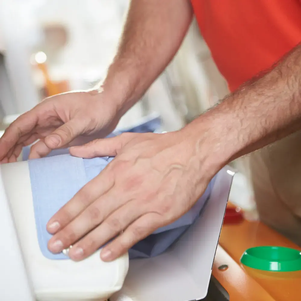 Tide Cleaners - Image 3