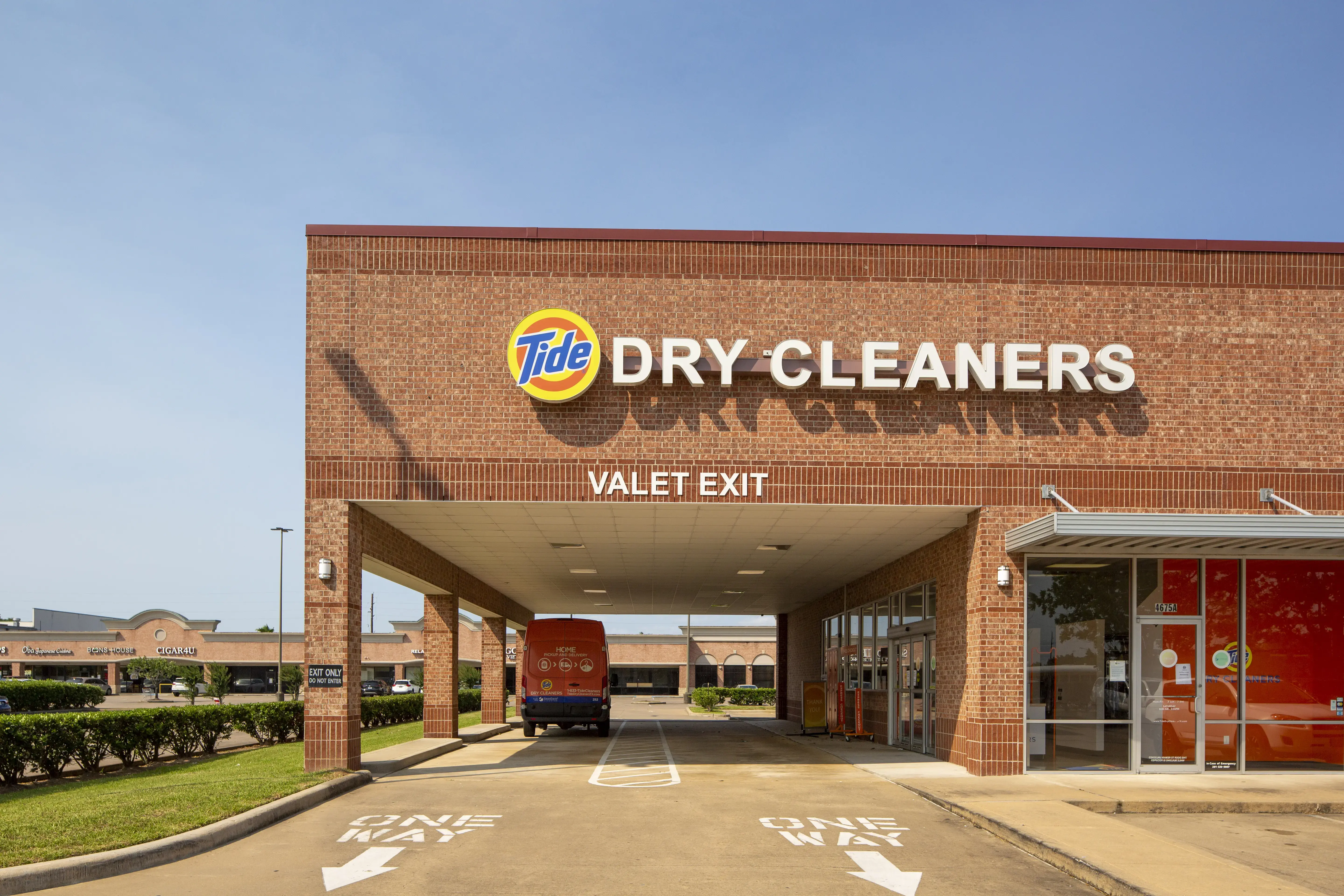 Tide Cleaners thumbnail 16