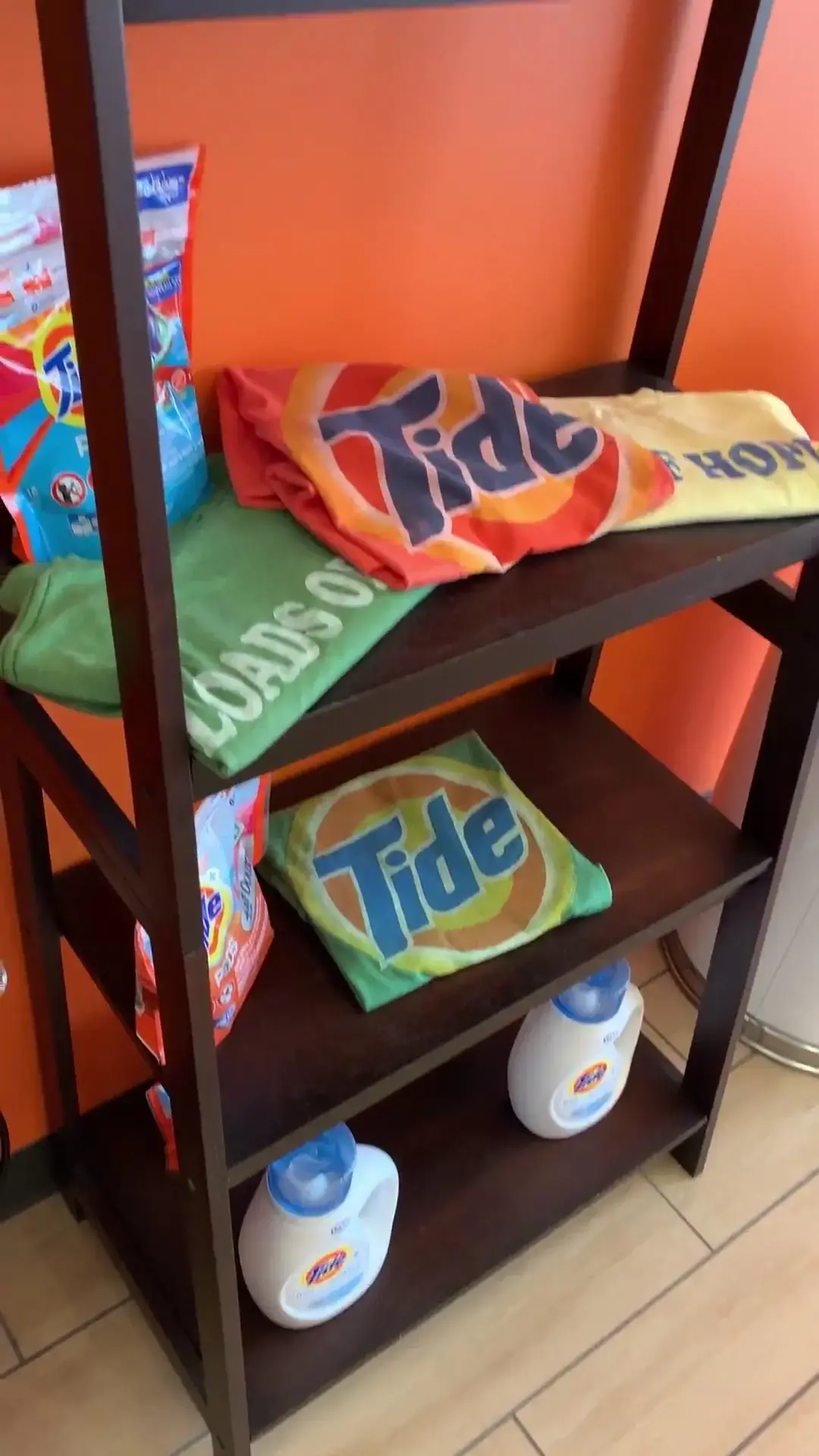 Tide Cleaners thumbnail 2