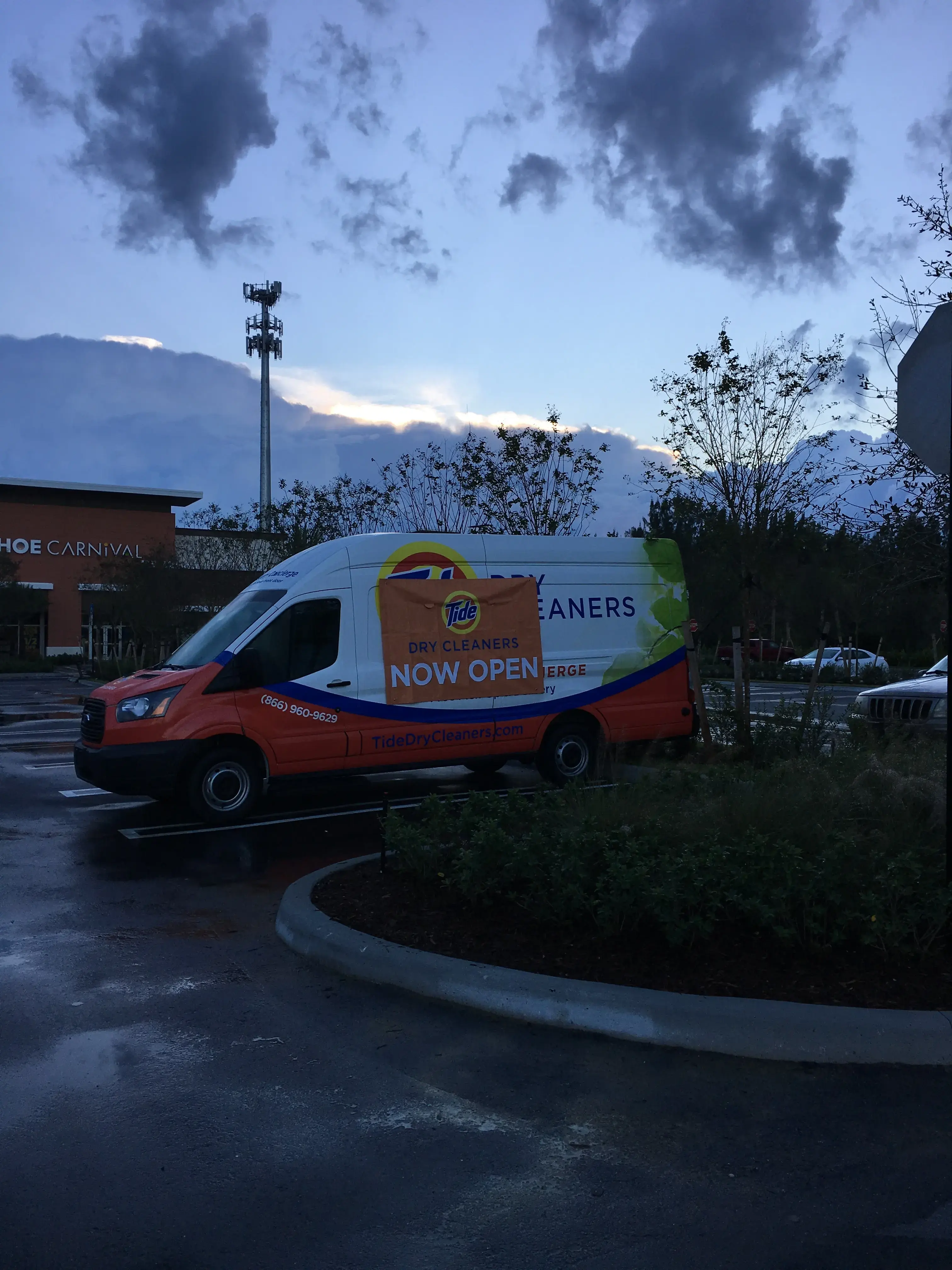 Tide Cleaners - Image 9