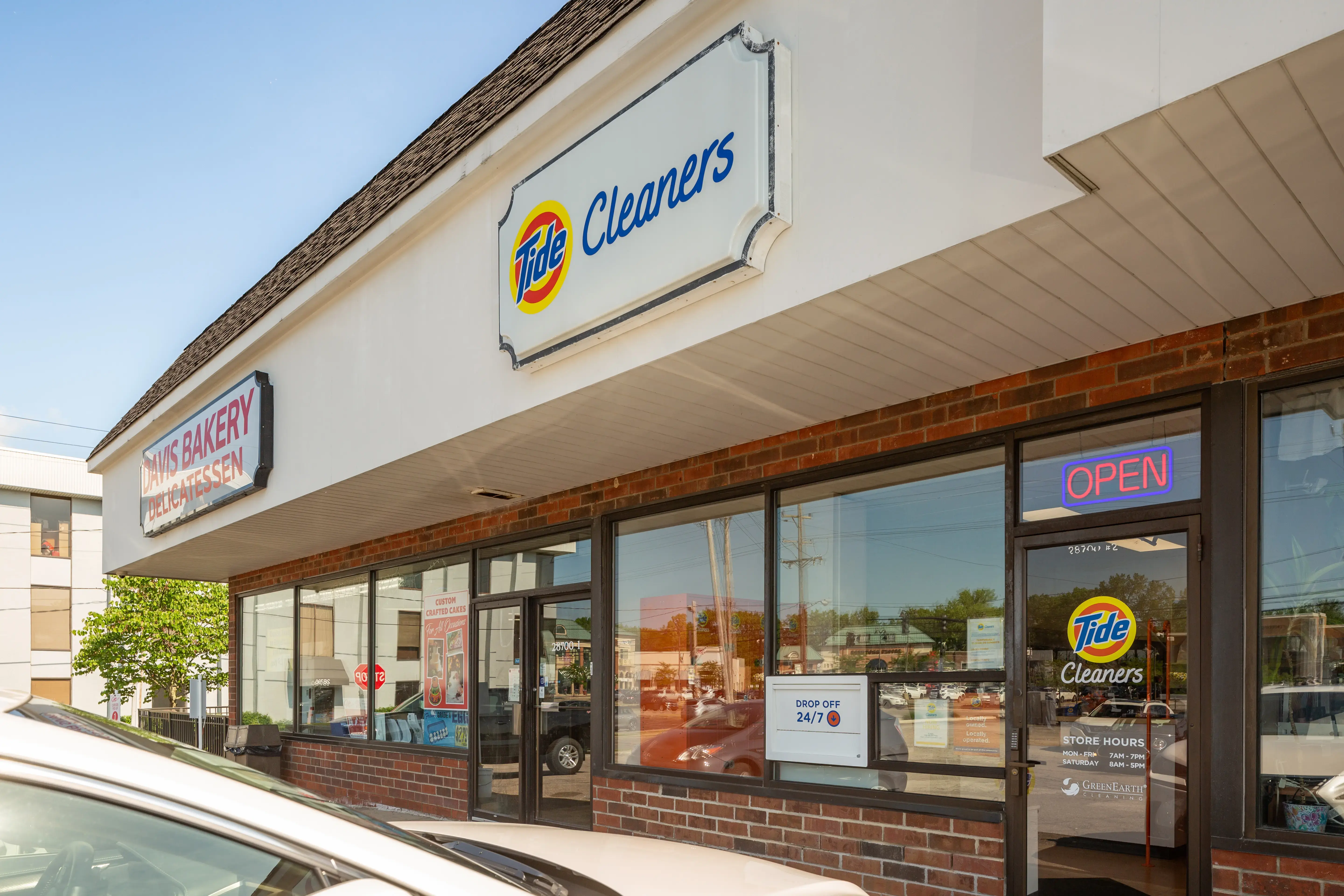 Tide Cleaners - Image 10