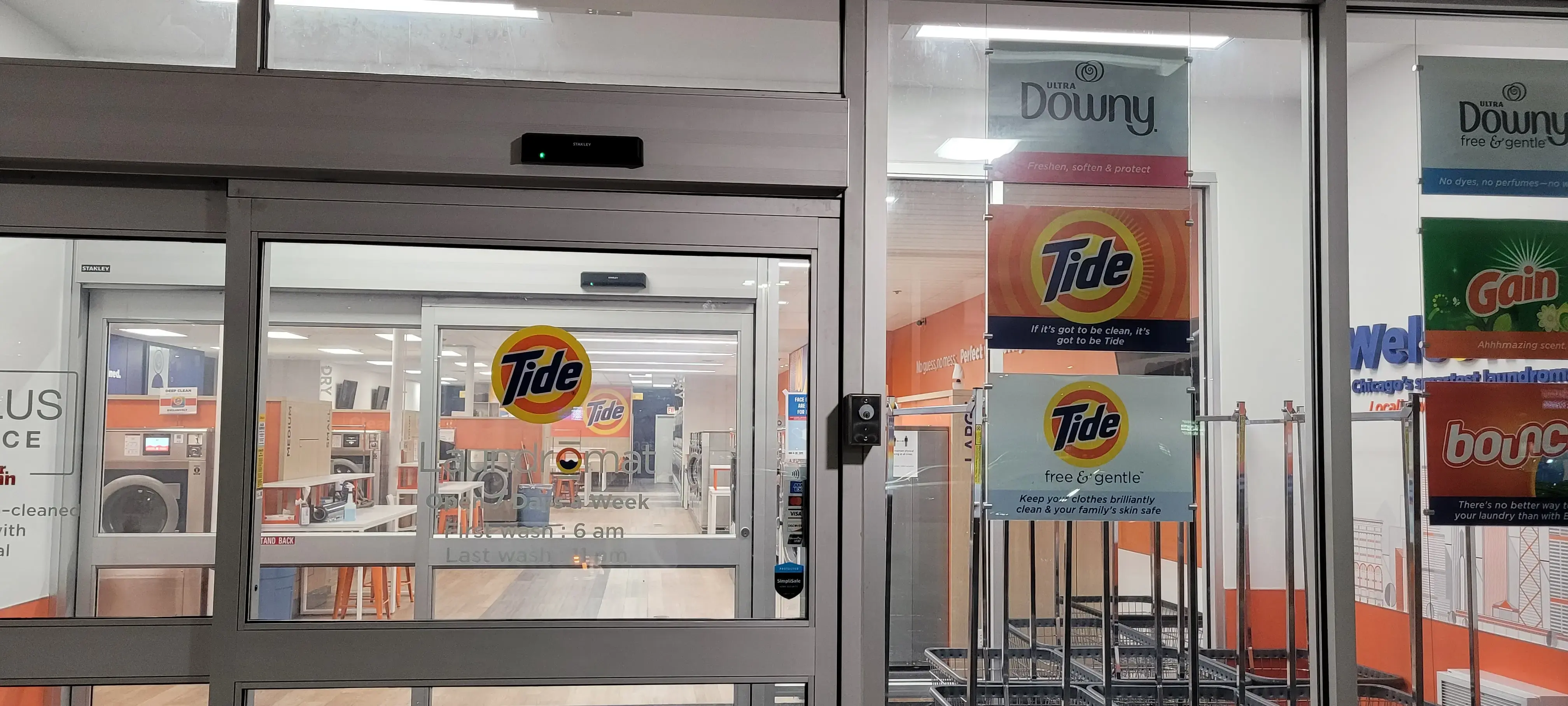 Tide Laundromat - Image 20