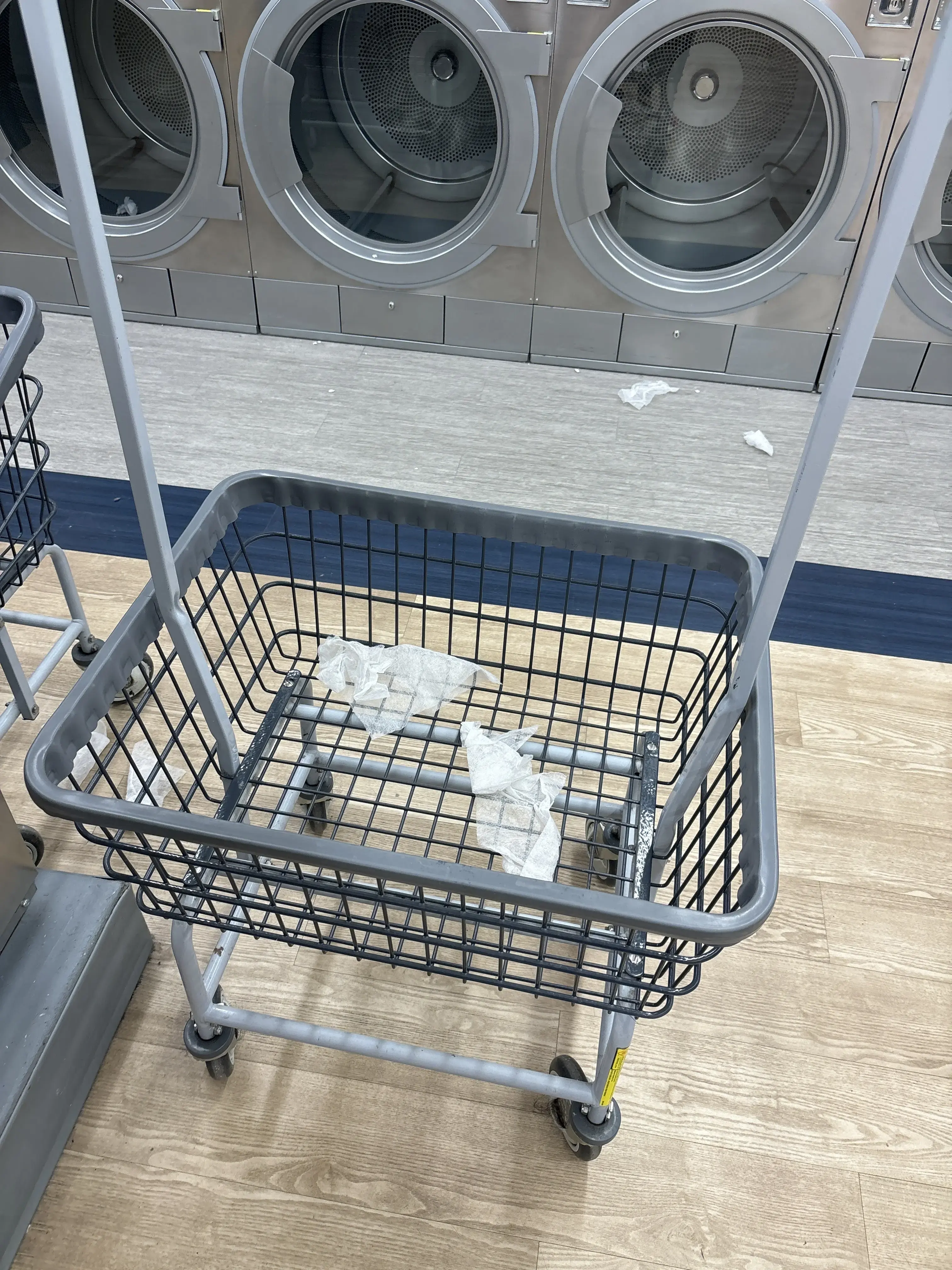 Tide Laundromat - Image 16