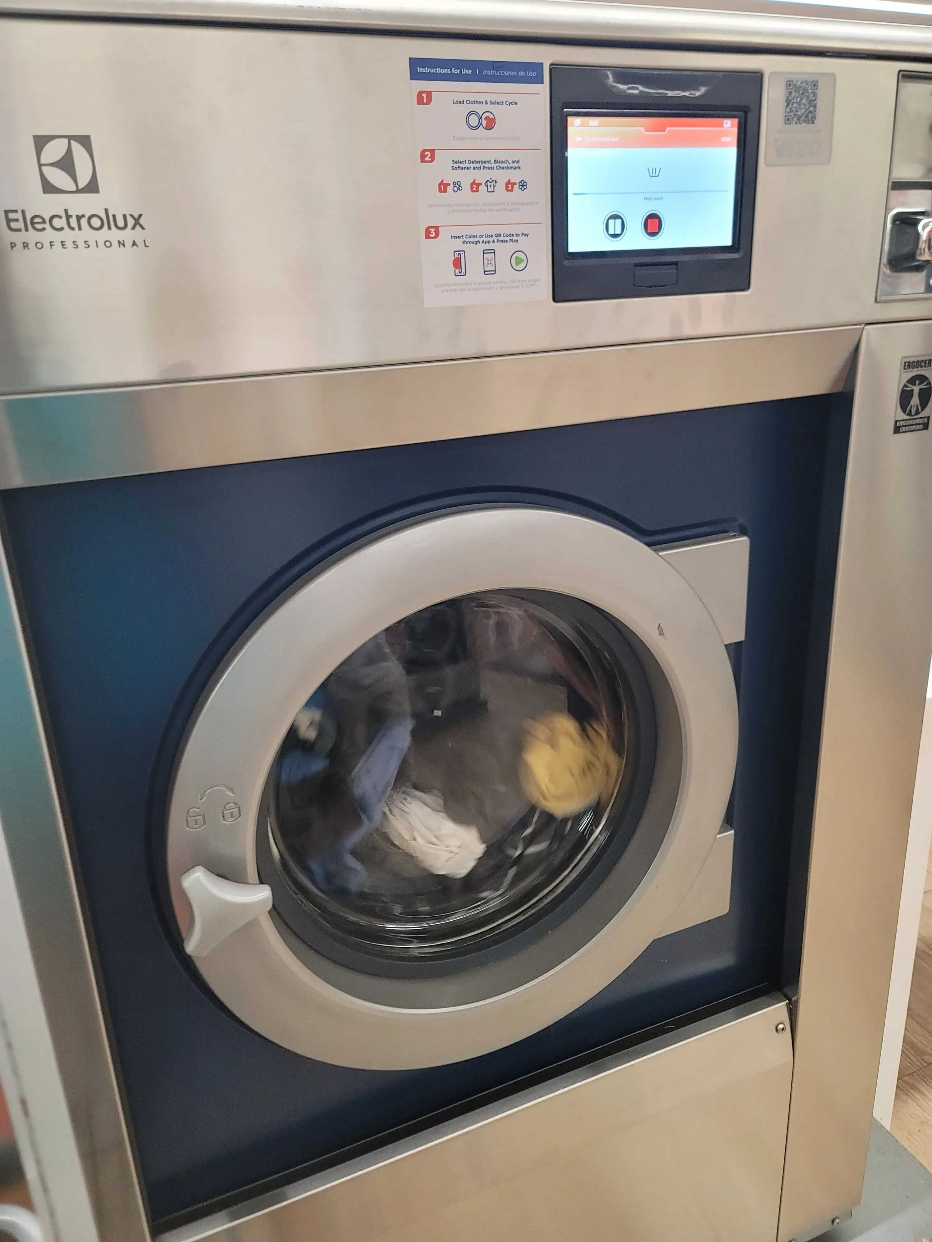 Tide Laundromat thumbnail 4