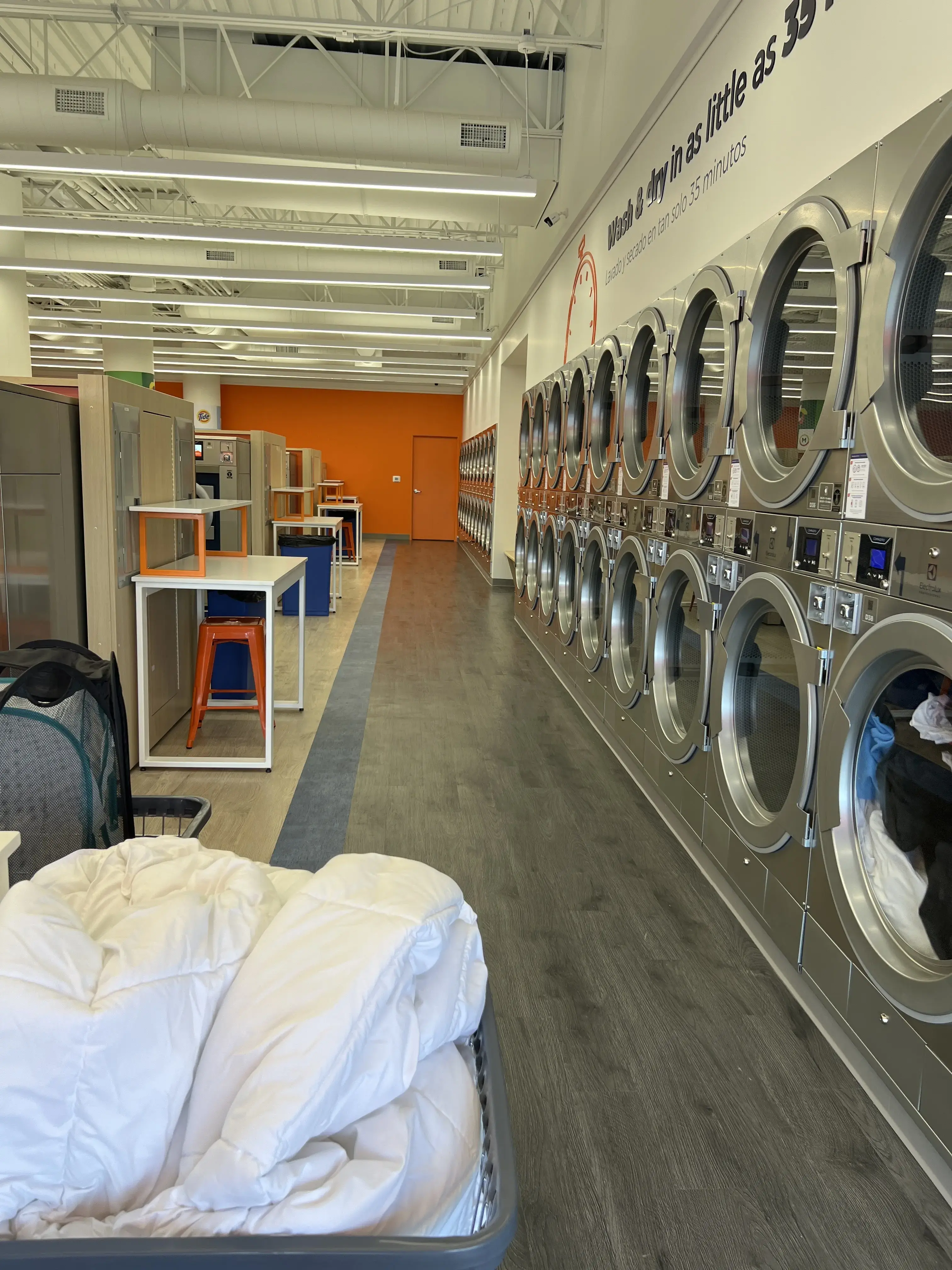 Tide Laundromat thumbnail 17