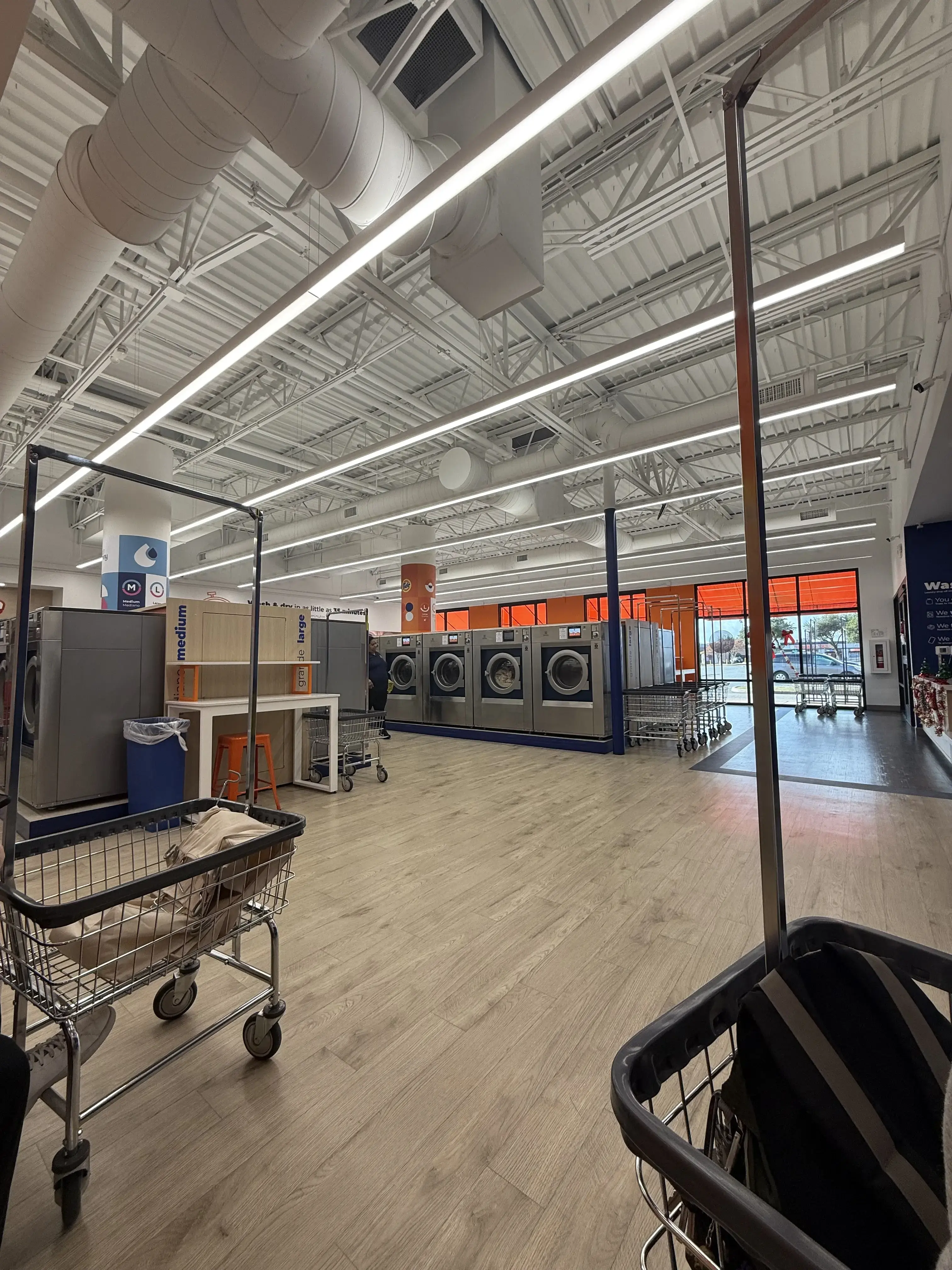 Tide Laundromat thumbnail 16