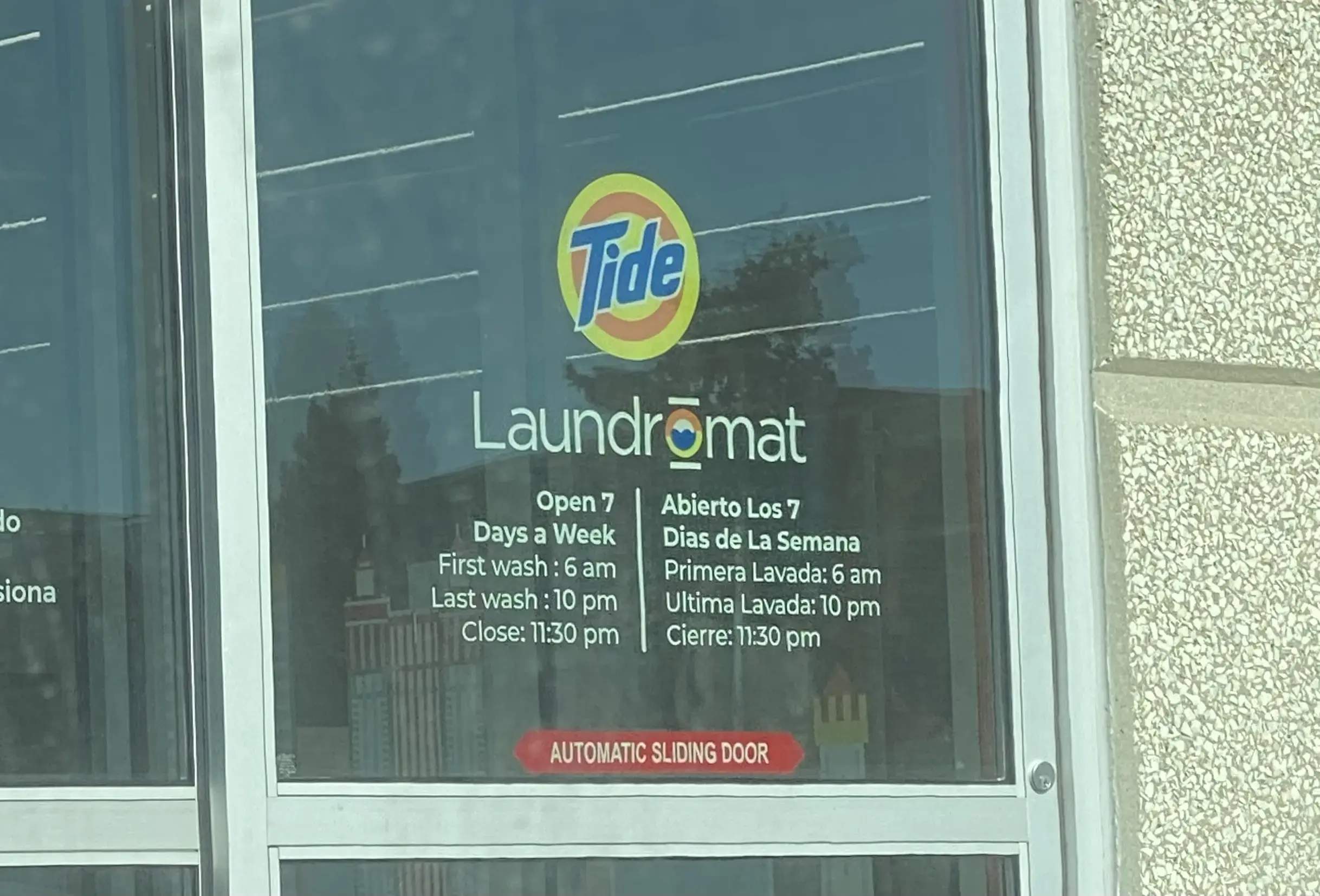 Tide Laundromat - Image 20