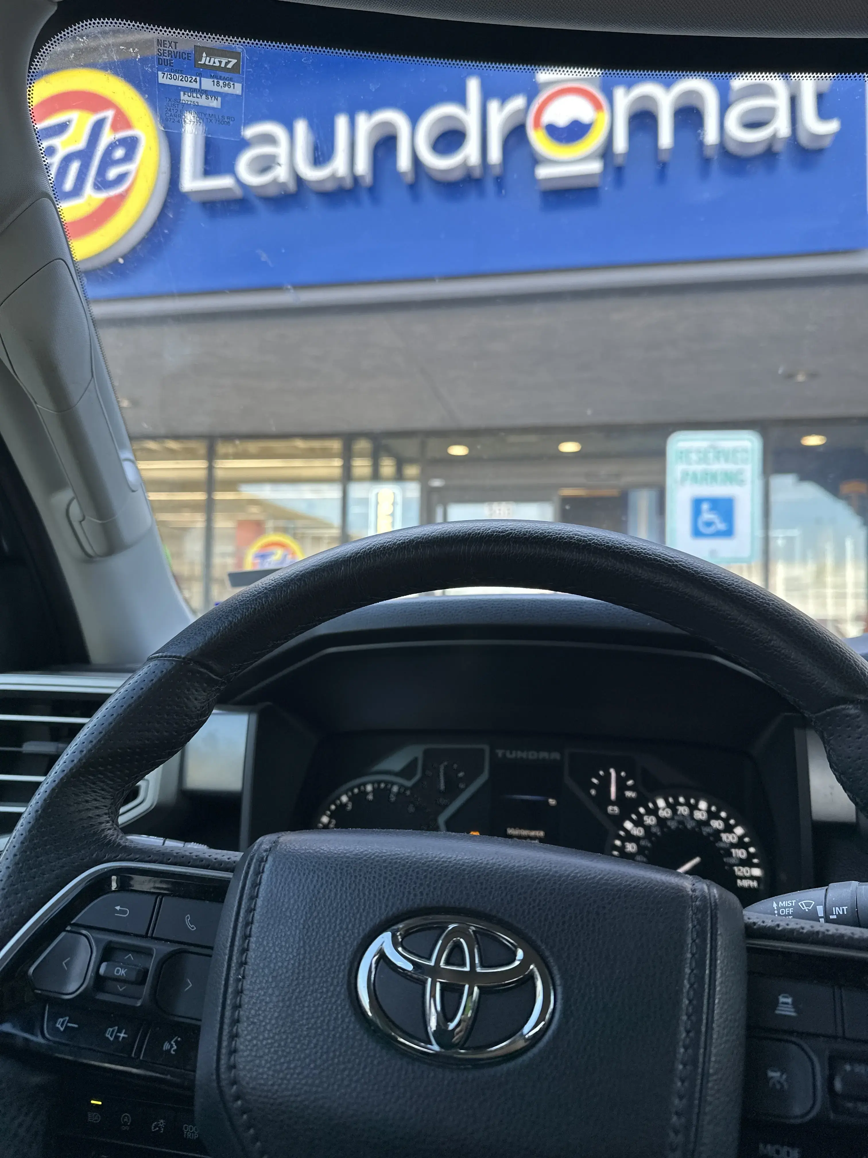 Tide Laundromat thumbnail 15