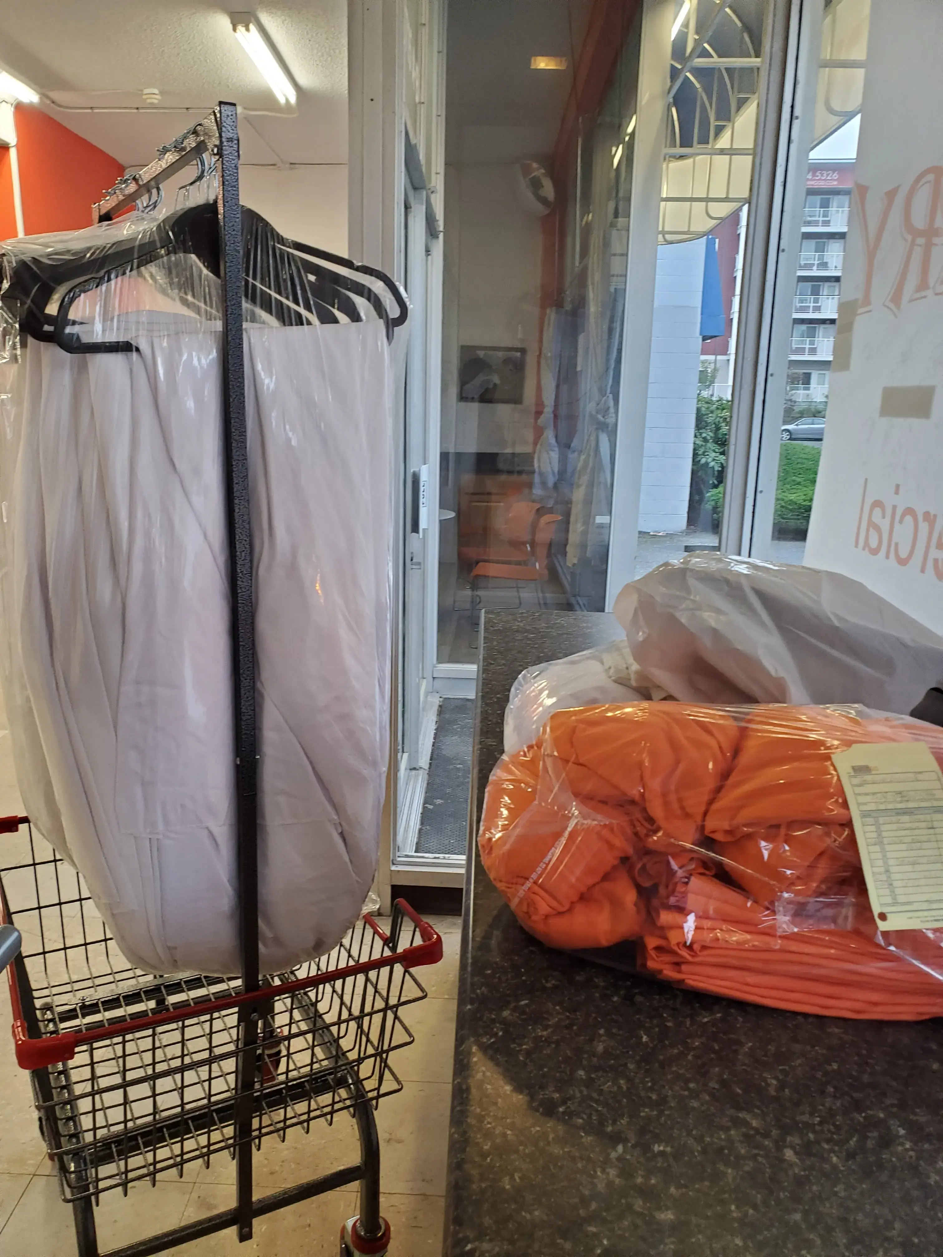 Tide Laundry - Image 10