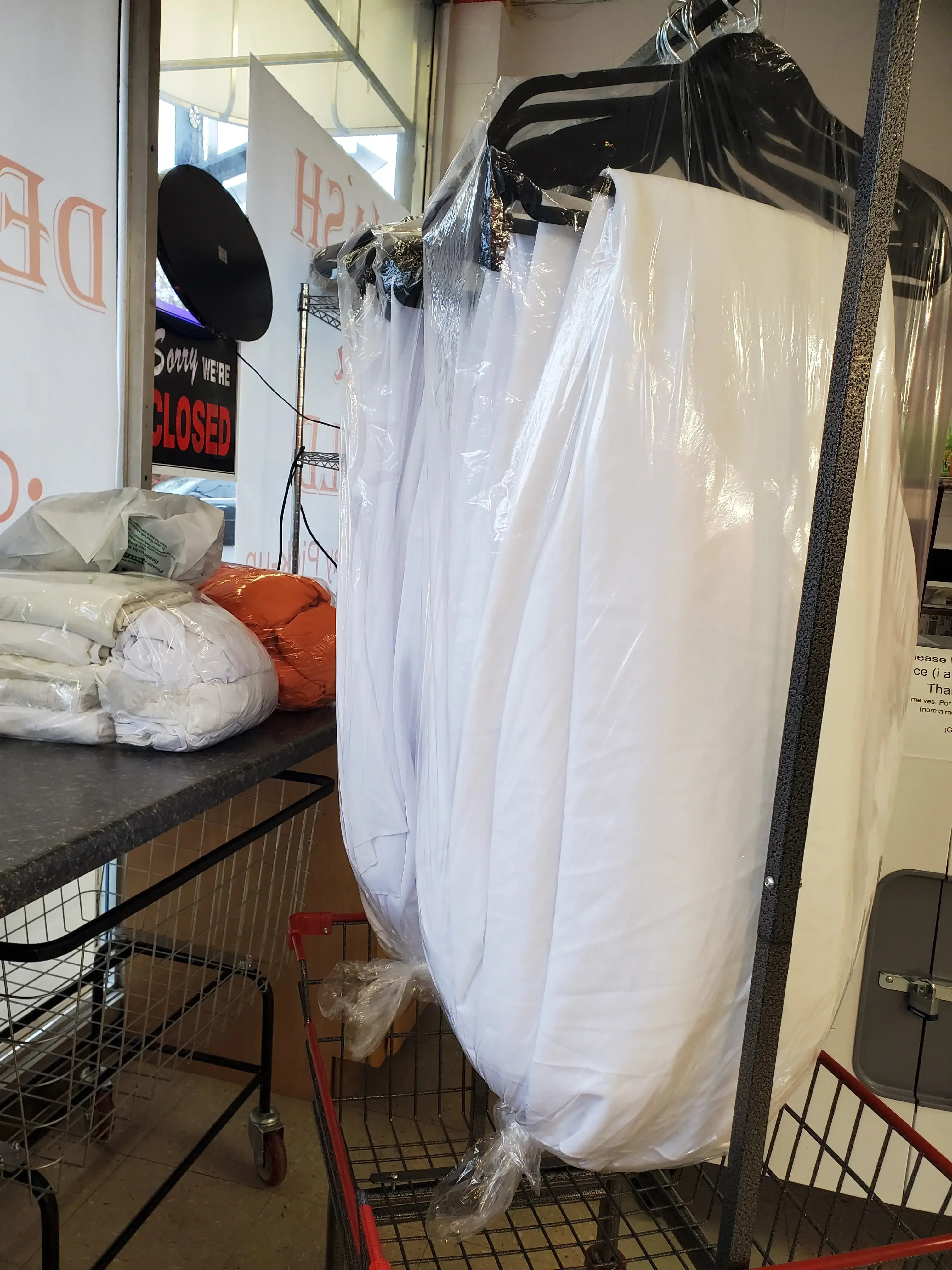 Tide Laundry thumbnail 6
