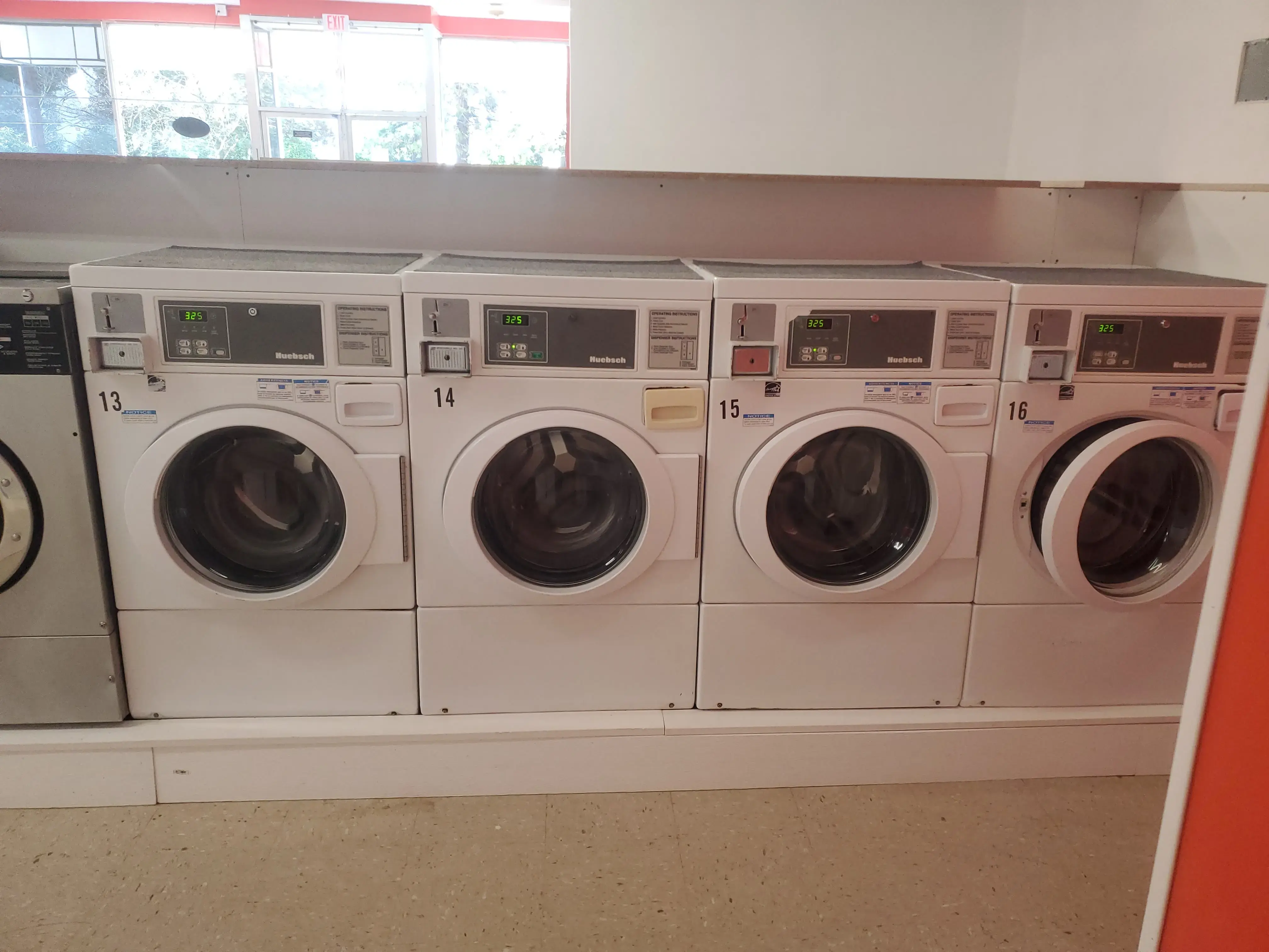 Tide Laundry thumbnail 8