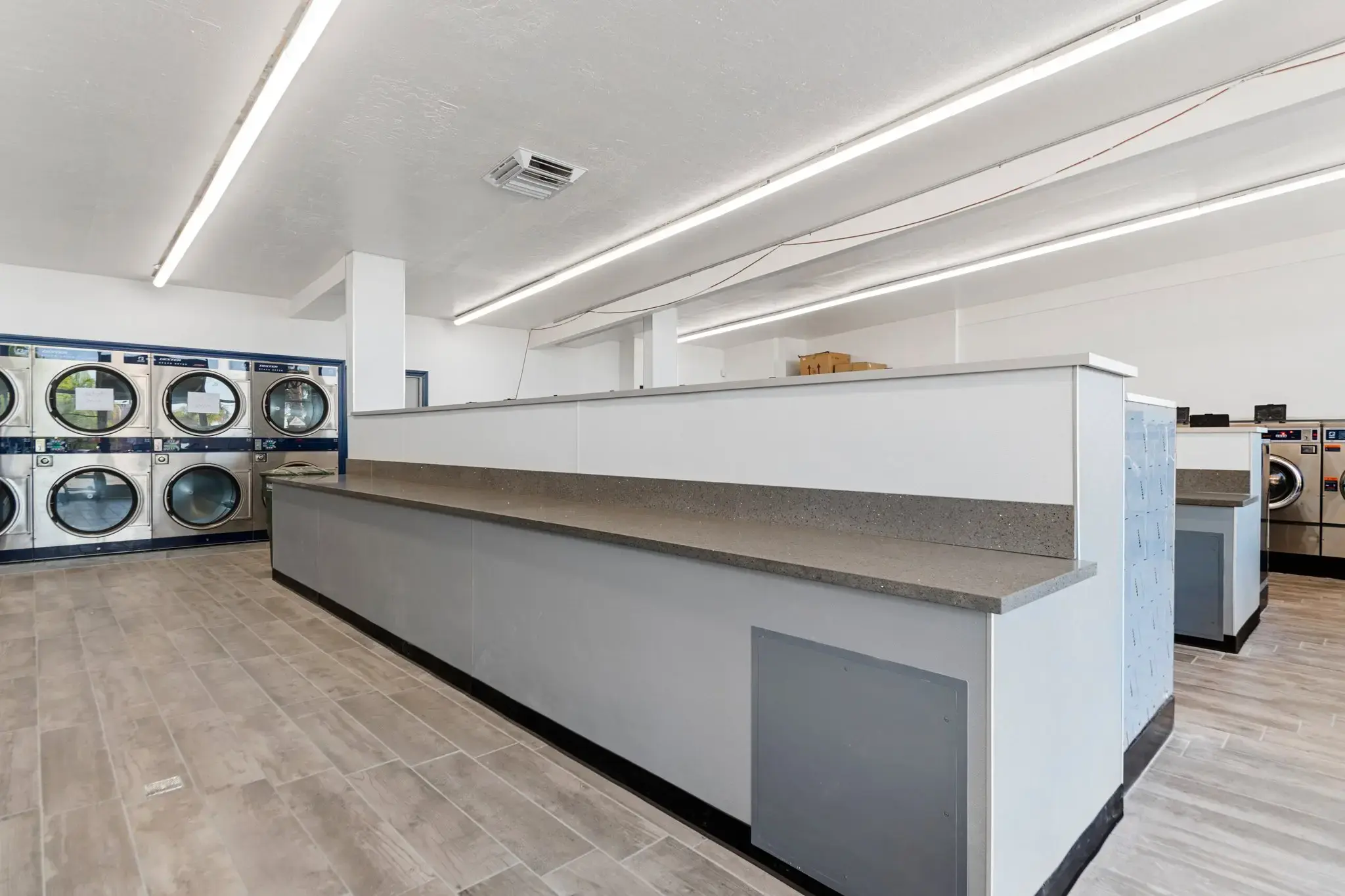 Tidy Wash Coin Laundry - Image 8