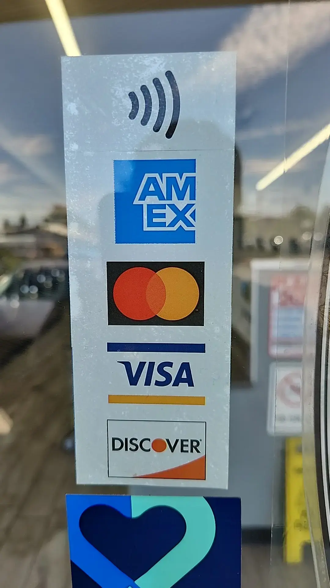 Tidy Wash Coin Laundry - Image 12