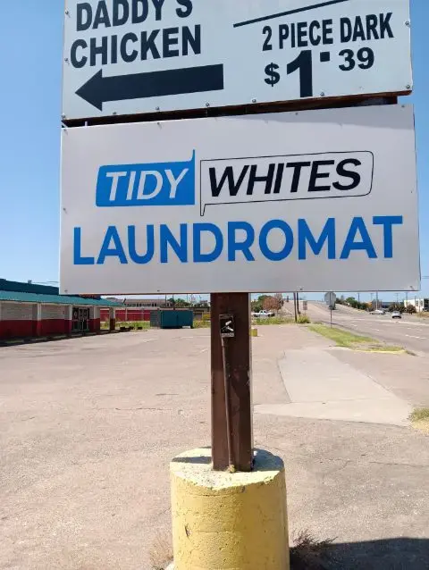 Tidy Whites Laundromat thumbnail 5